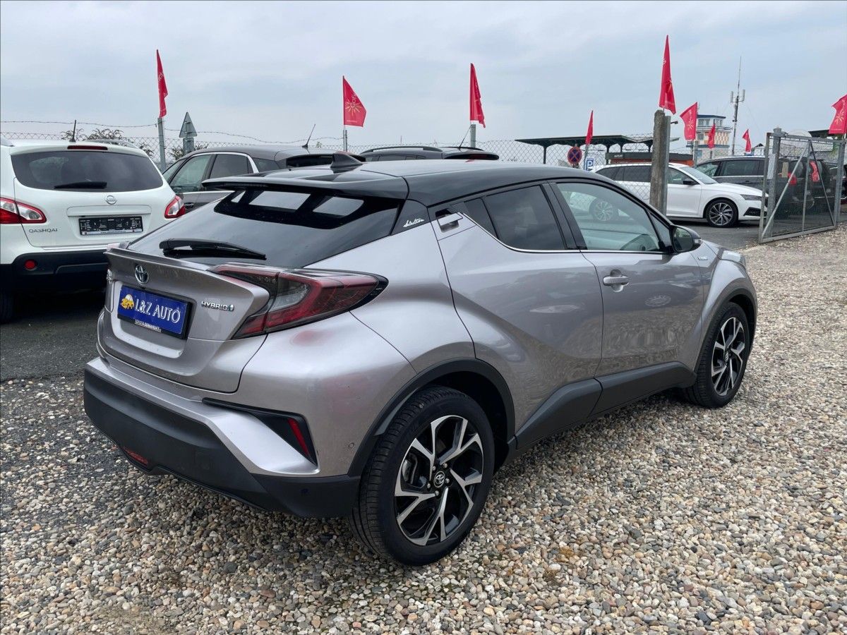 Toyota C-HR, 1,8 Hybrid - fotka 6