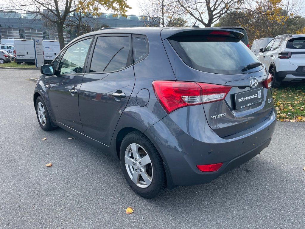 Hyundai ix20, 1,4i, ČR, 1. maj - fotka 3