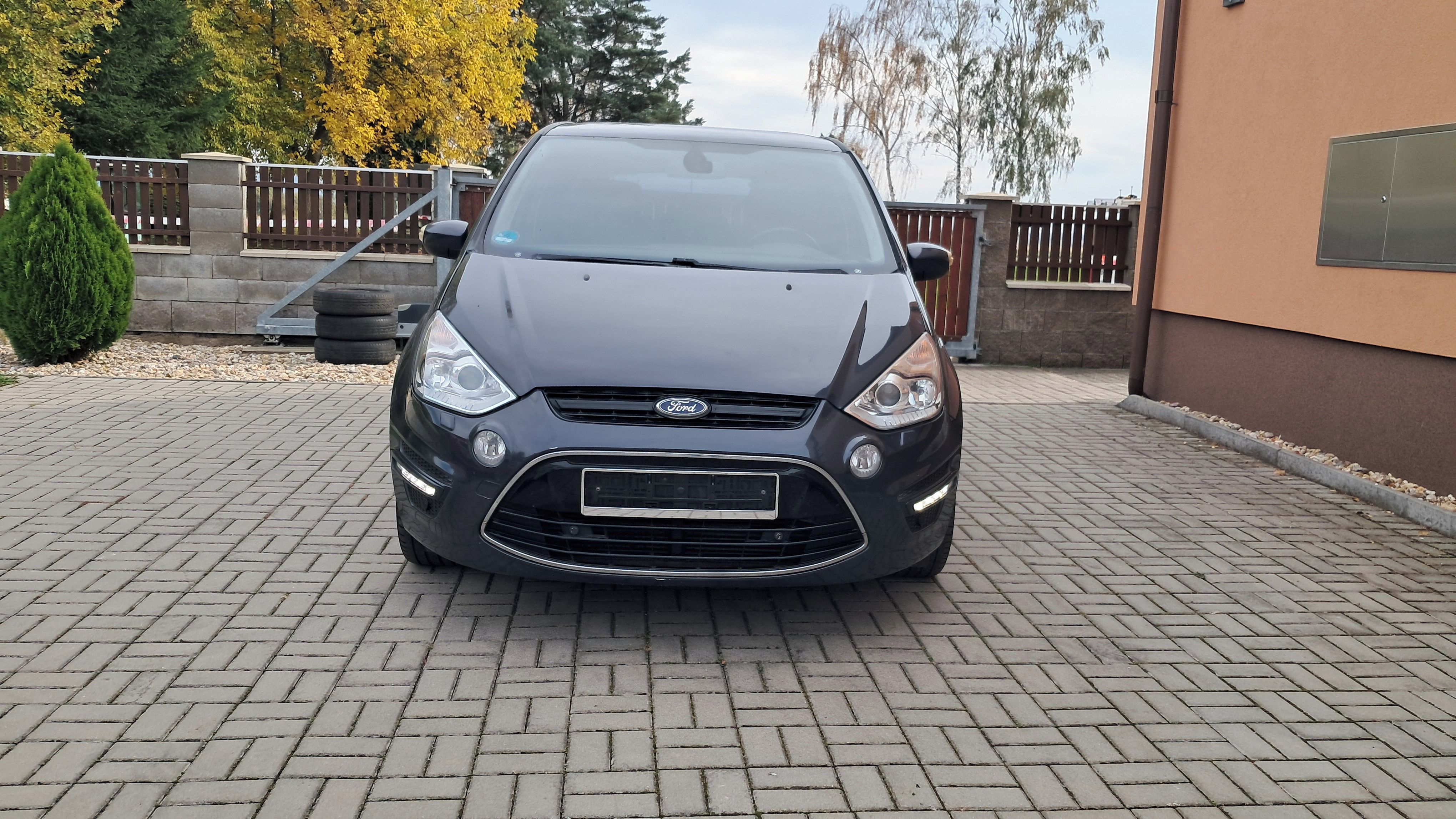 Ford S-MAX, 2.0 TDCI / 120KW AUTOMAT - fotka 2
