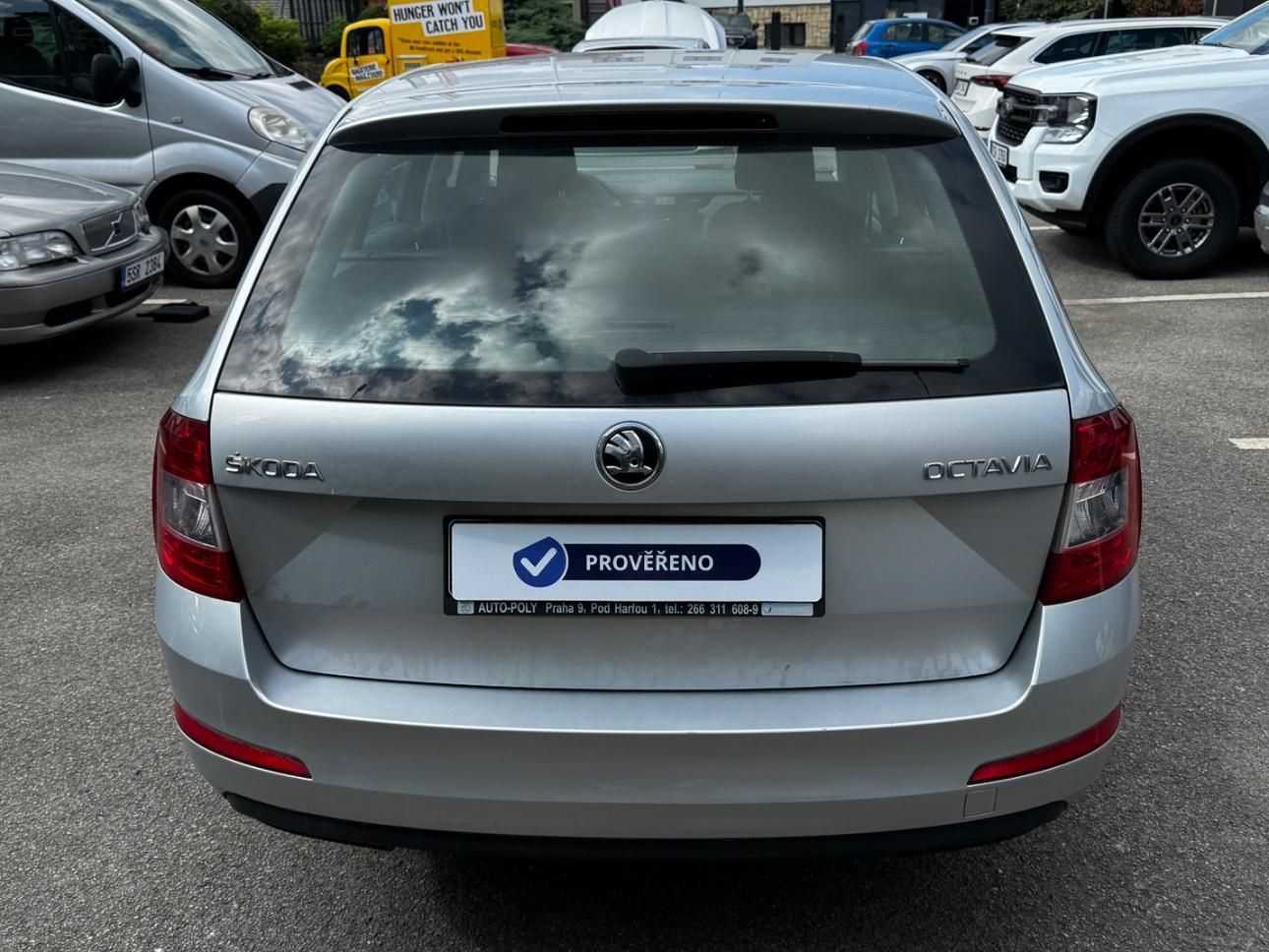 Škoda Octavia - fotka 4