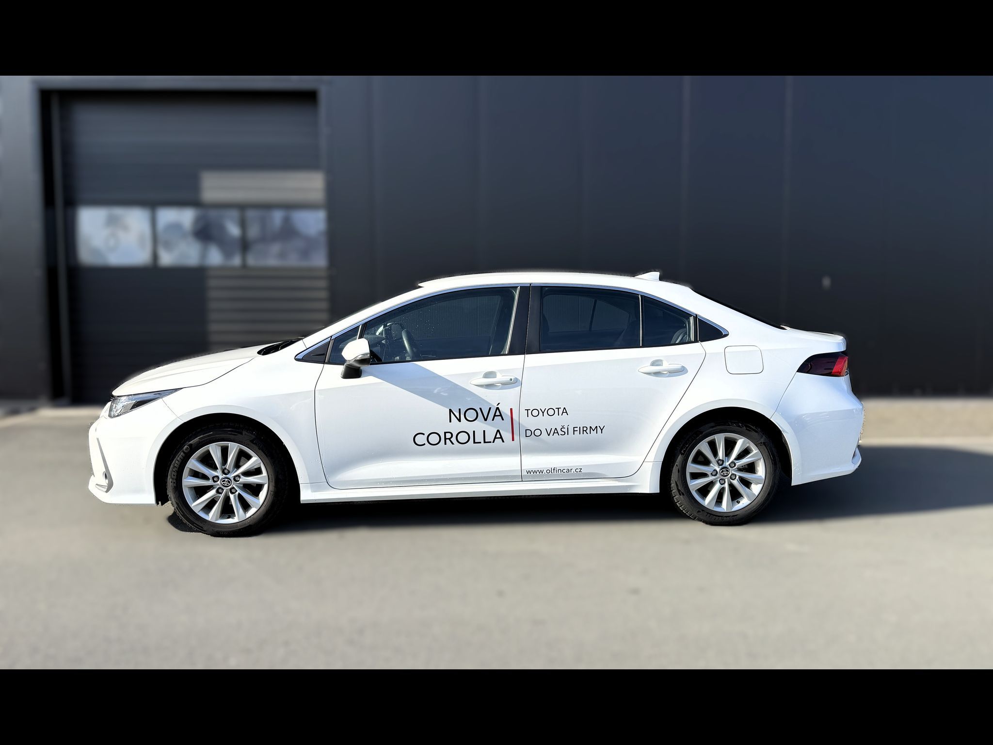 Toyota Corolla, comfort MC '23 TCE 1.5 TNGA - fotka 2