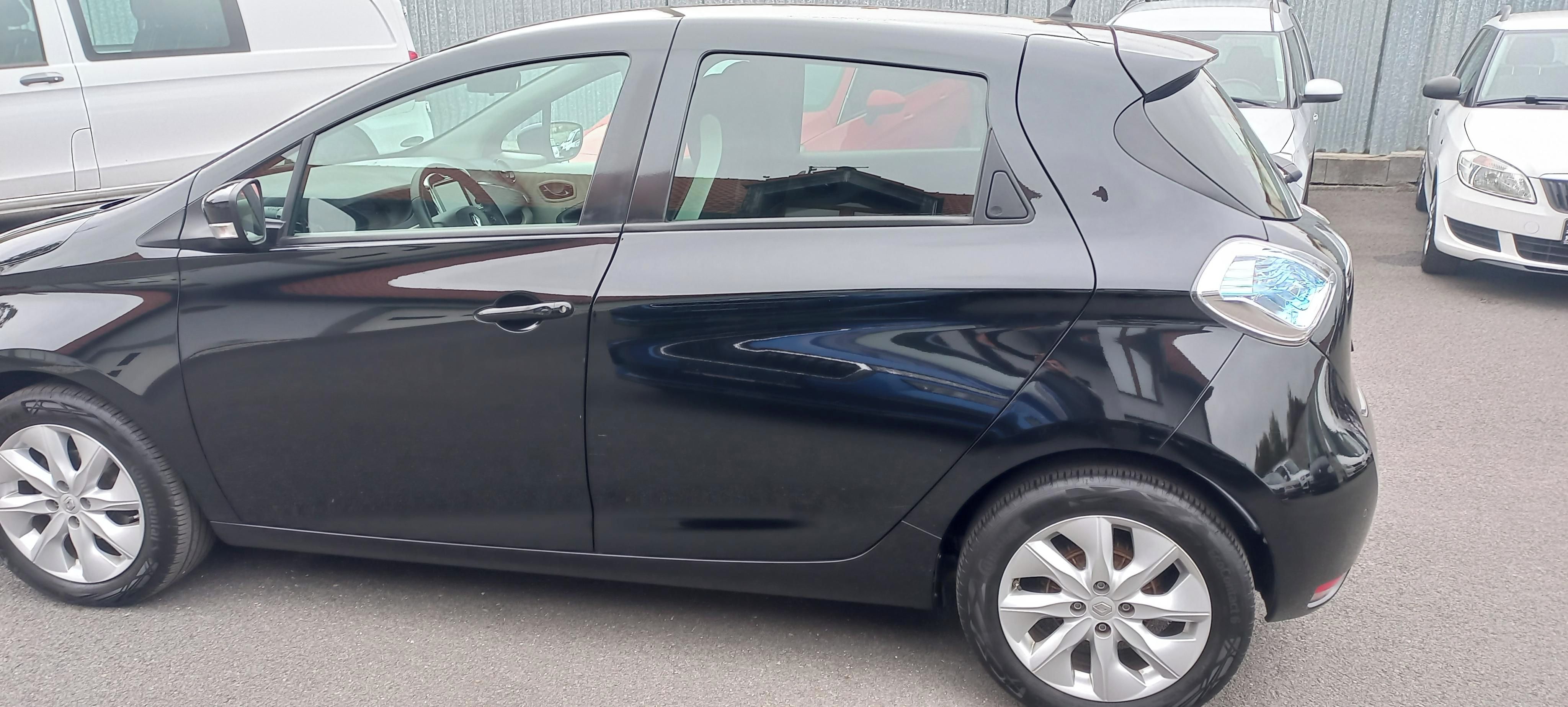 Renault ZOE, 43kw , Navigace, 2x alu kola - fotka 6