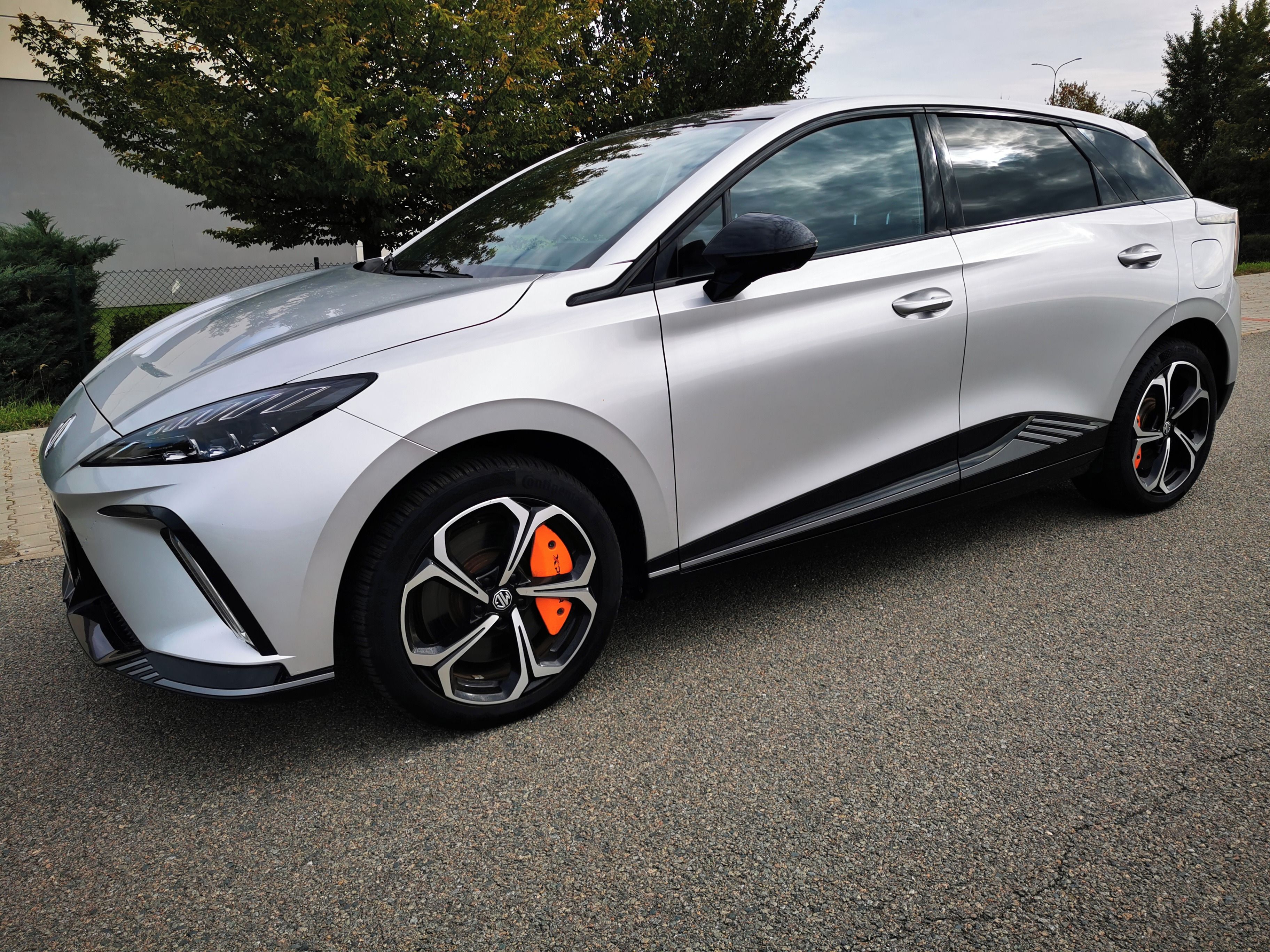 MG MG4, X- POWER 320kw Super Stav - fotka 2