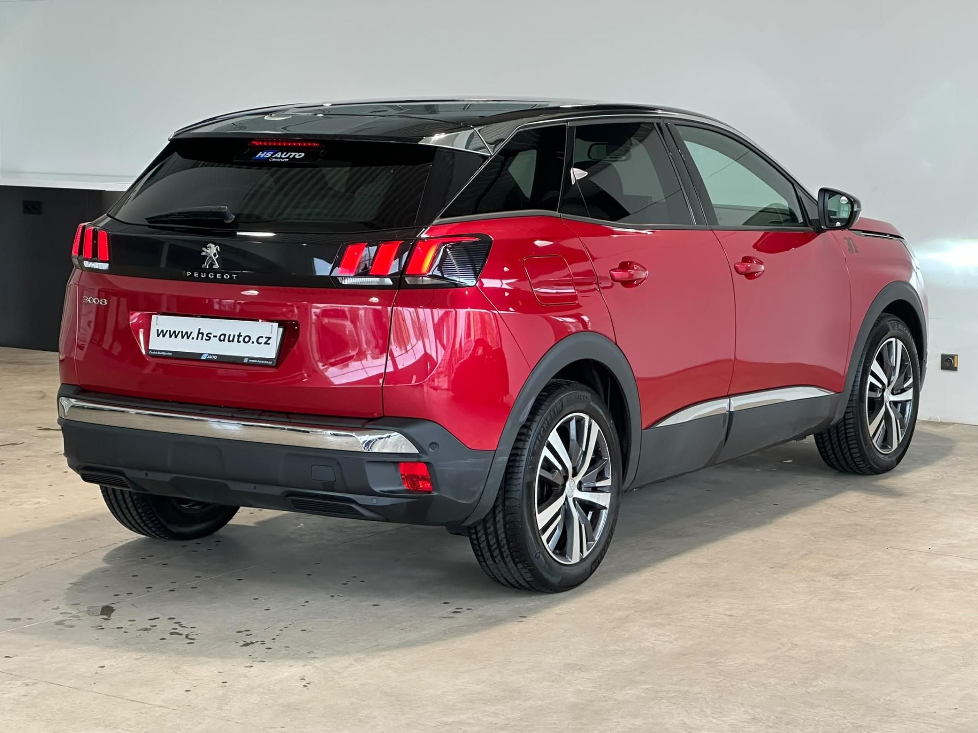 Peugeot 3008, 1.2PureTech,AllurePack130HP,ČR - fotka 6