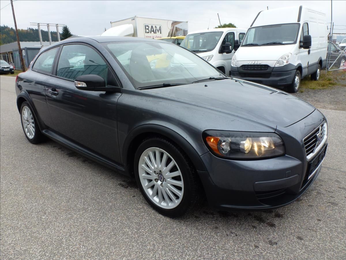 Volvo C30, 2,0 i 16V Titanium Grey - fotka 6