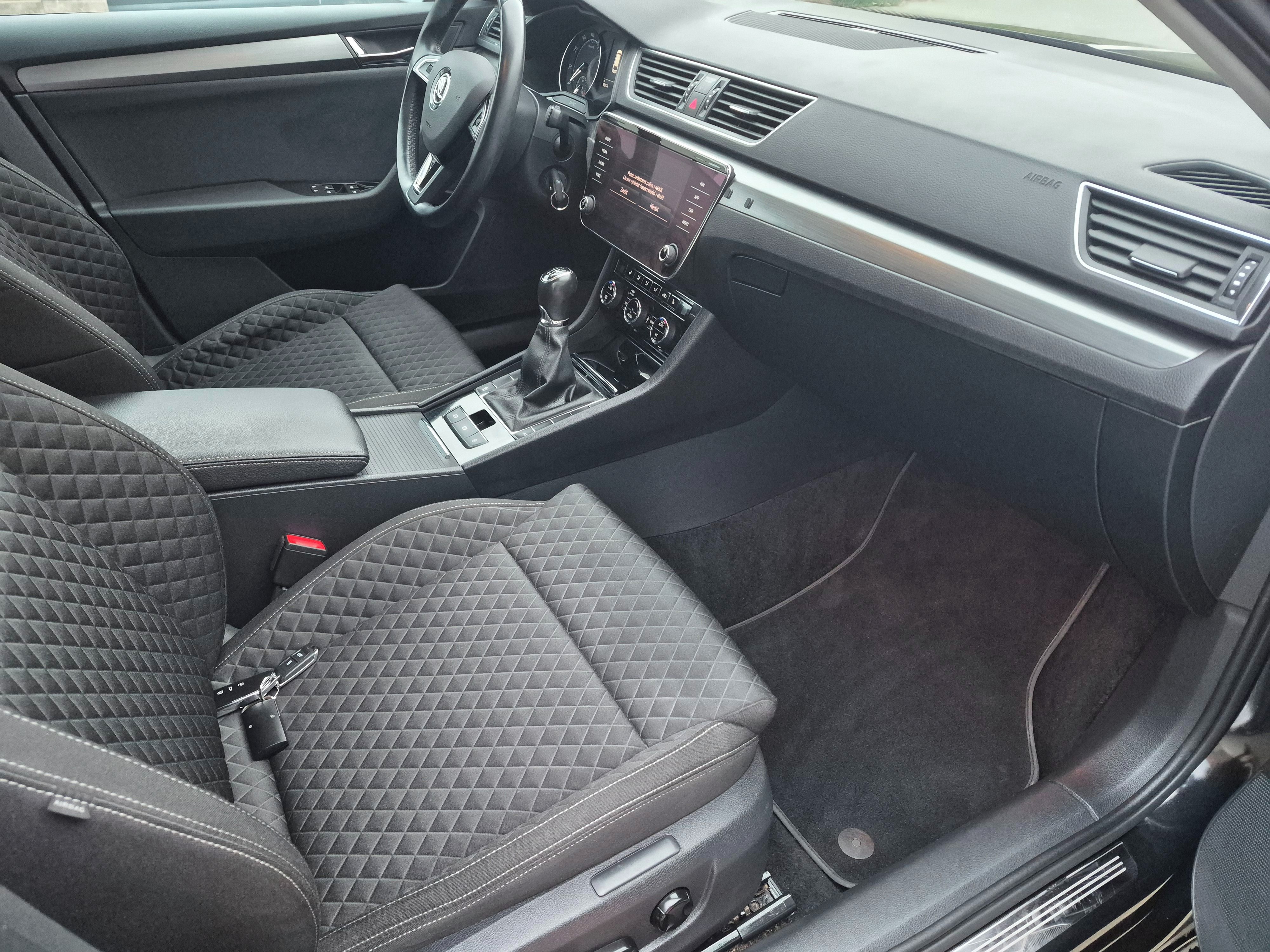 Škoda Superb, 1.4TSi 150PS,STYLE,závěs,poSTK - fotka 5