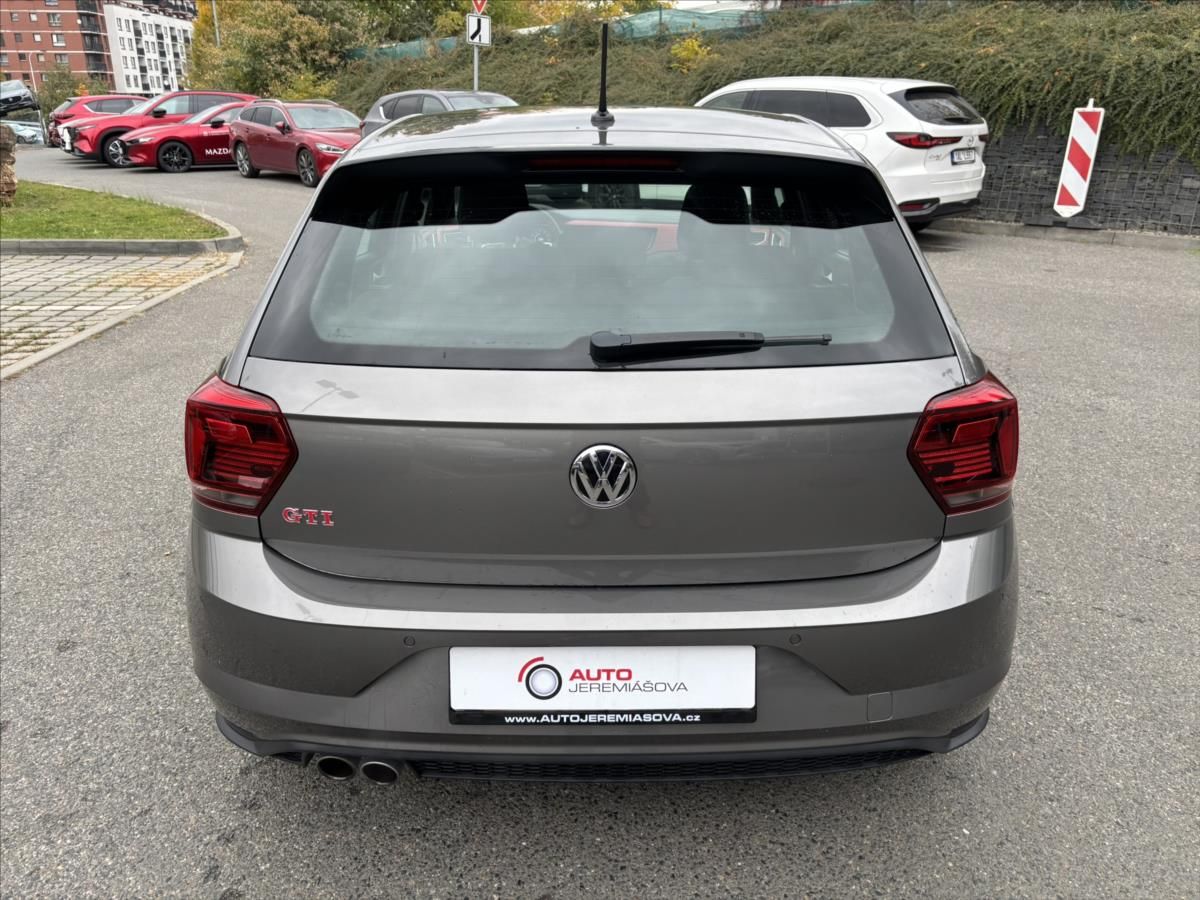 Volkswagen Polo, 2,0 TSi 147kW MANUÁL GTI Beats - fotka 4