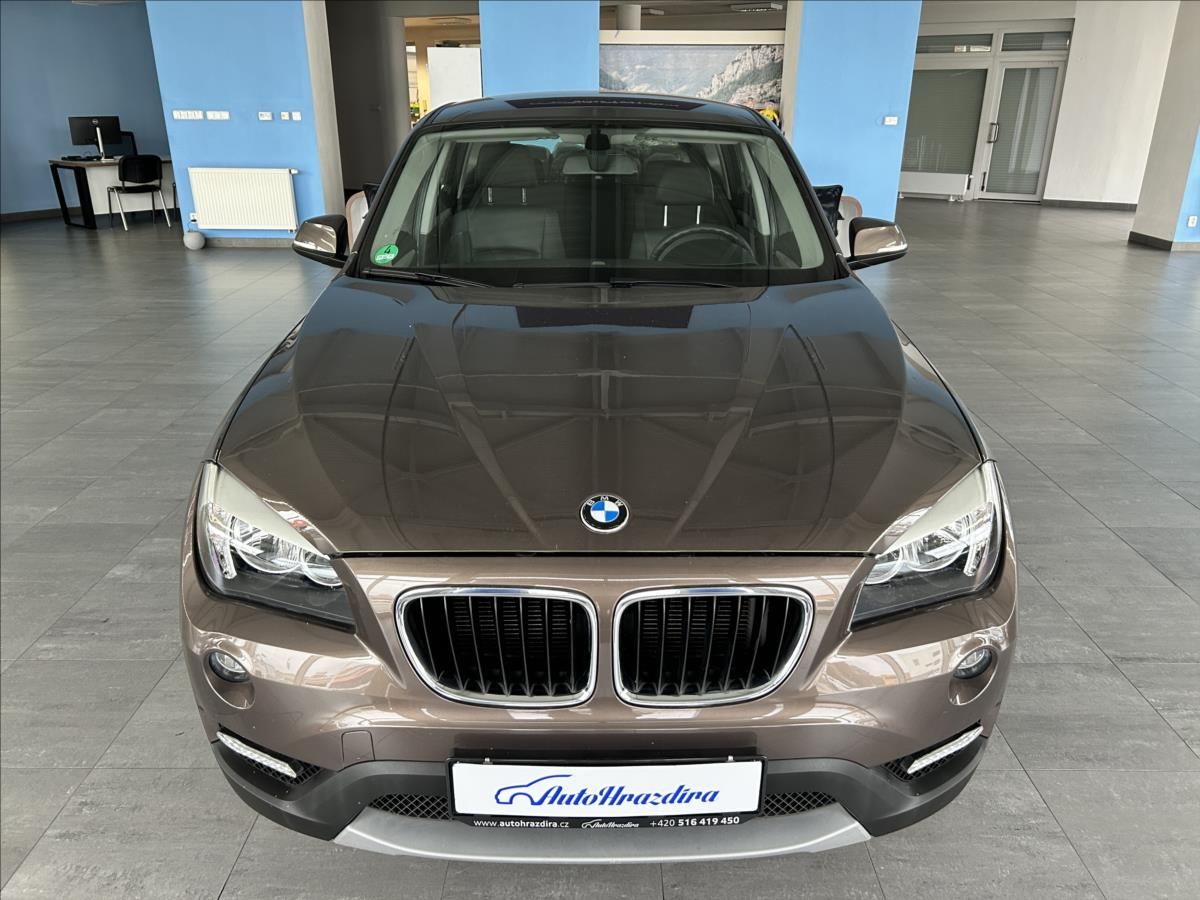 BMW X1, 2,0   sDrive20i,AUTOMAT,1.MAJI - fotka 2