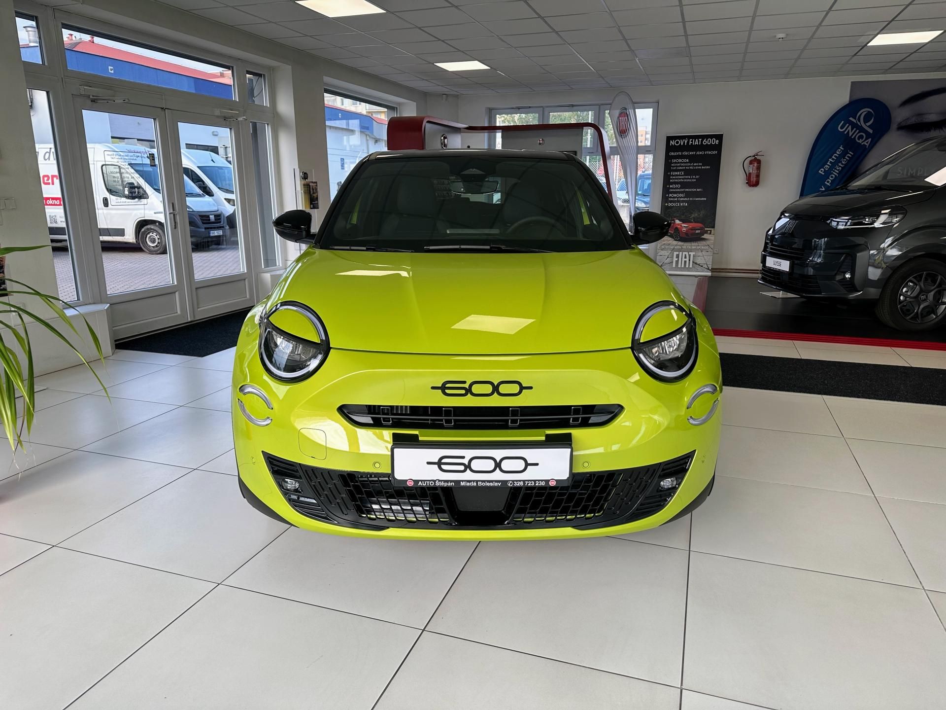 Fiat 600, Sport 1,2 Turbo Hybrid 145k AT - fotka 2