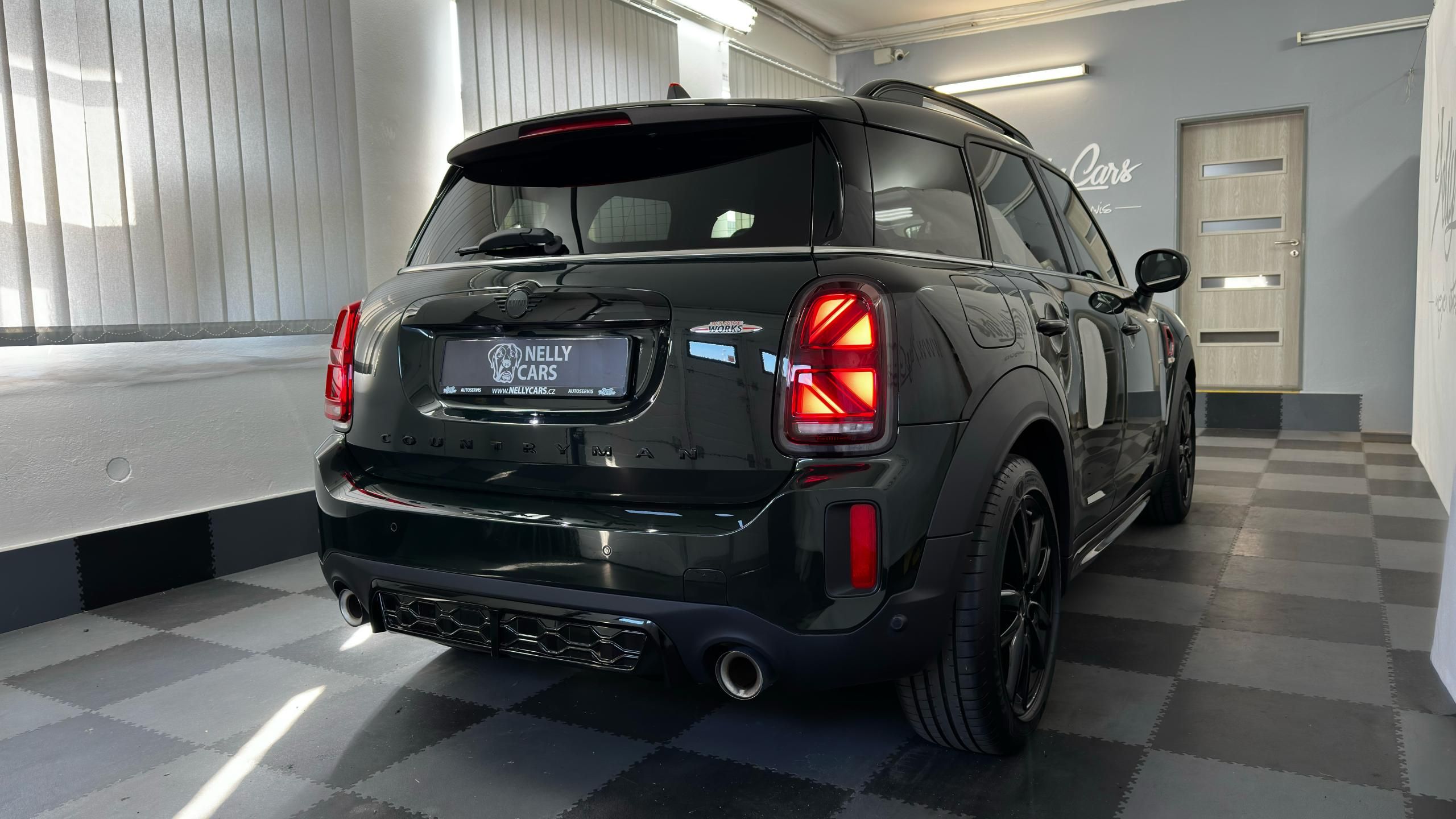 Mini Countryman, JCW ALL4 / ZÁRUKA - fotka 6