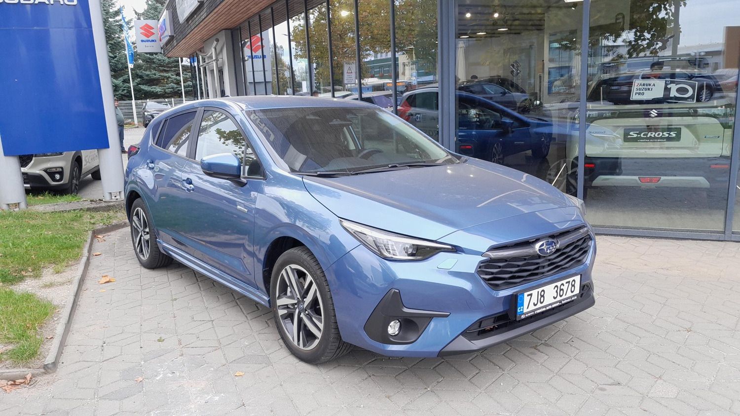 Subaru Impreza, 2.0 e-BOXER Active+zimní kola - fotka 2