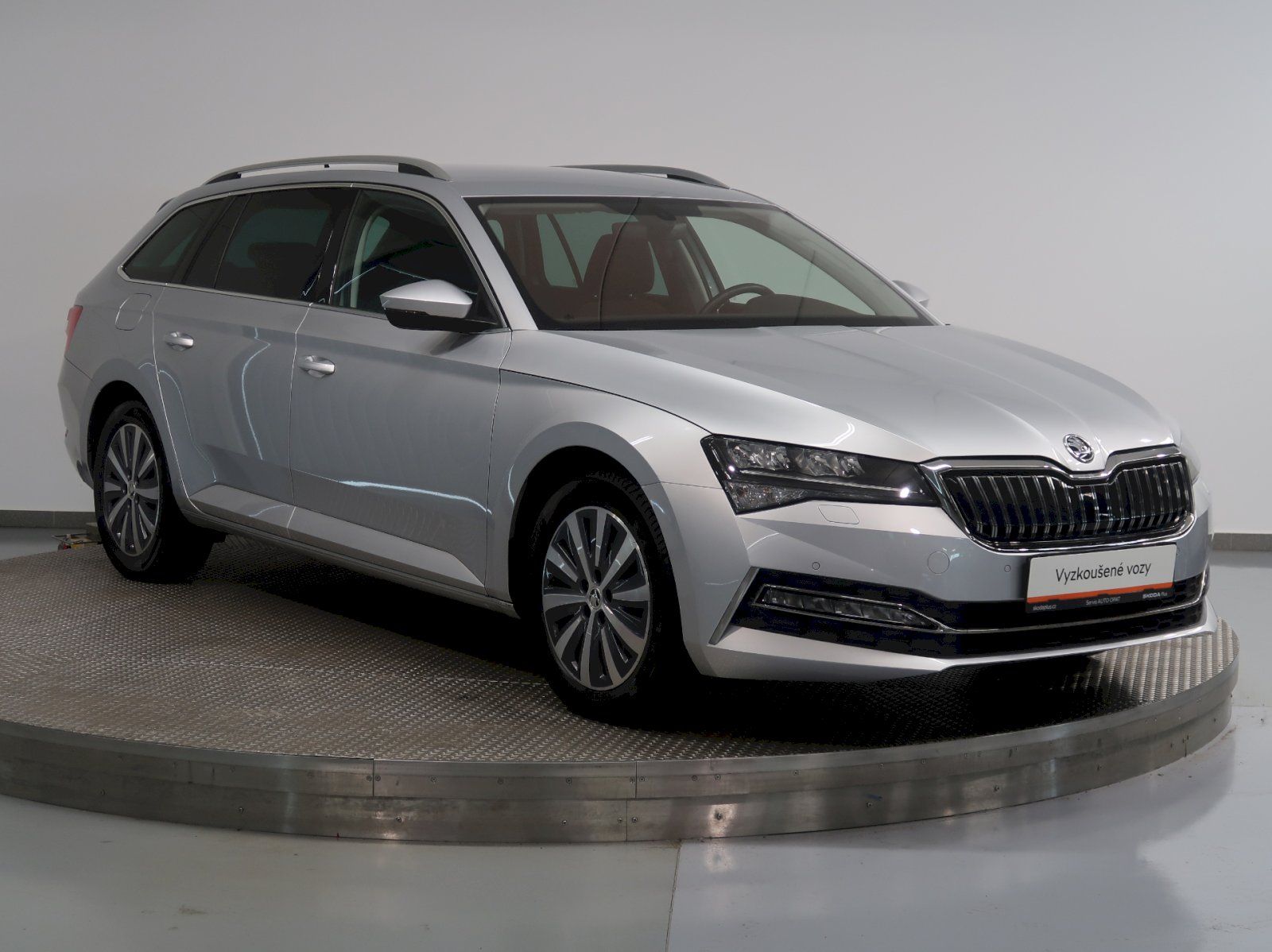 Škoda Superb, iV STYLE 1.4TSI 160KW DSG - fotka 6