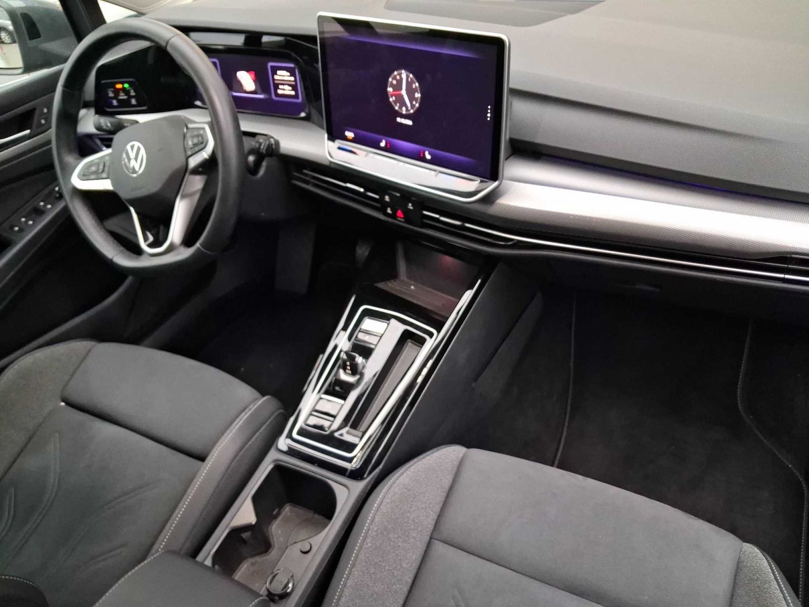 Volkswagen Golf, 1.5 eTSI, Záruka, Automat, ČR - fotka 3