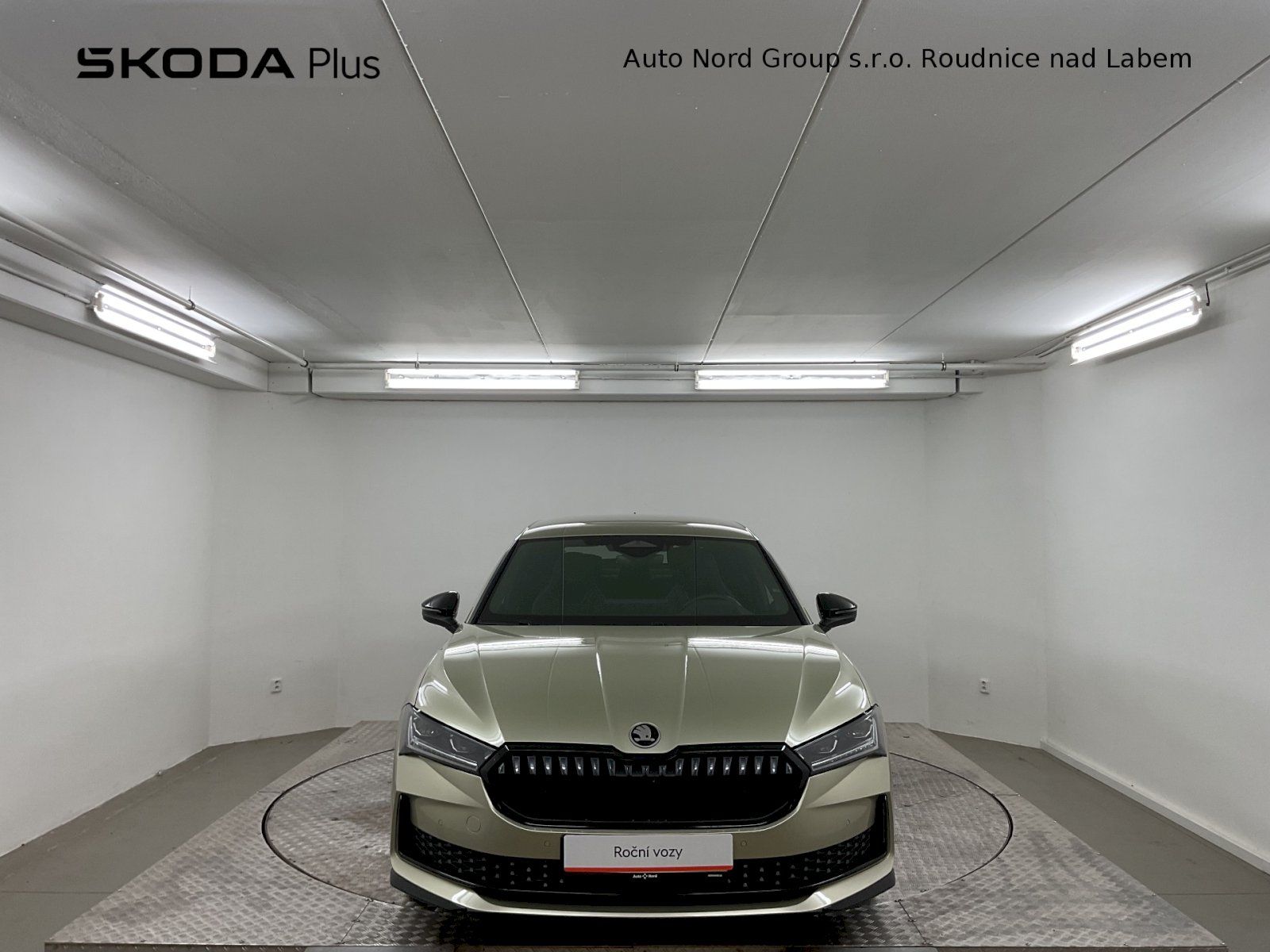 Škoda Superb, SportLine 1.5 TSI iV / 150 kW - fotka 4