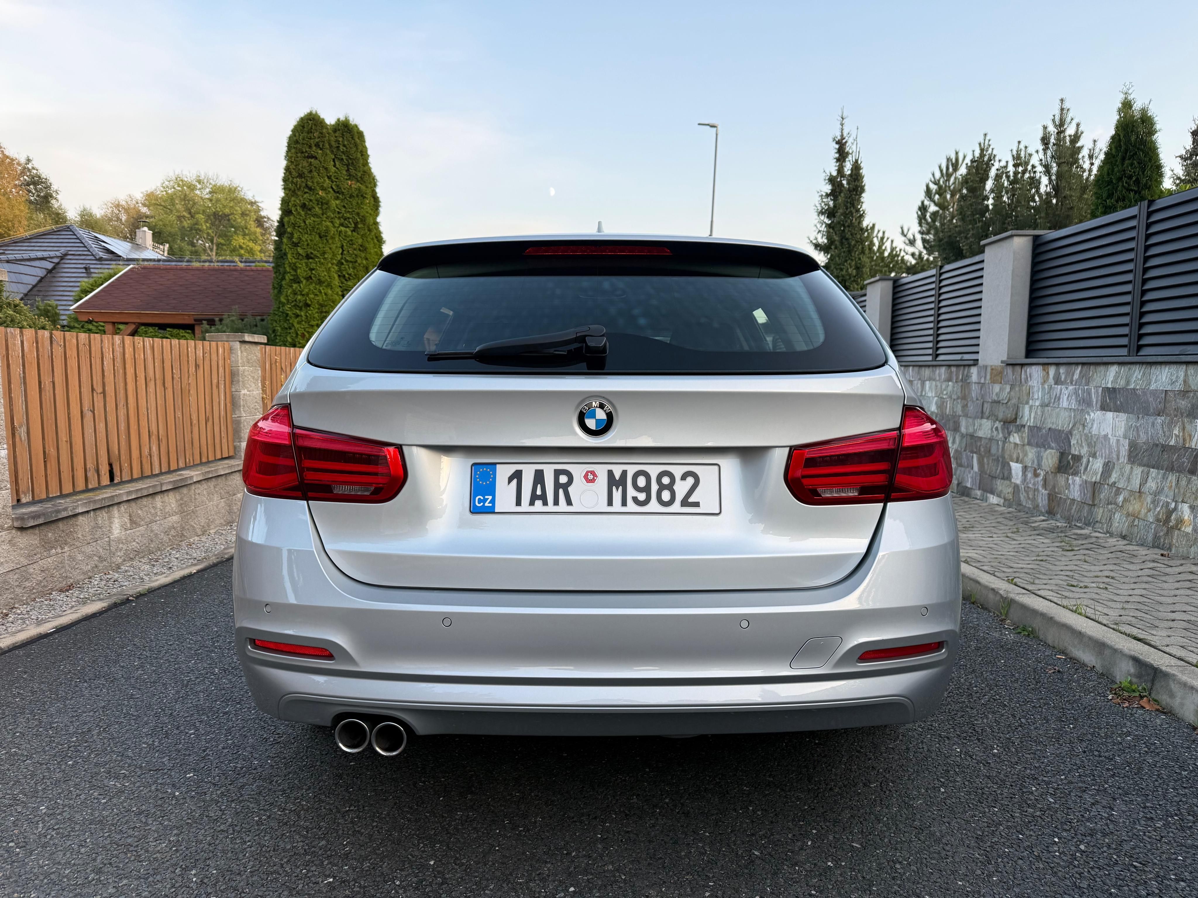 BMW Řada 3, 320 xDrive - fotka 5