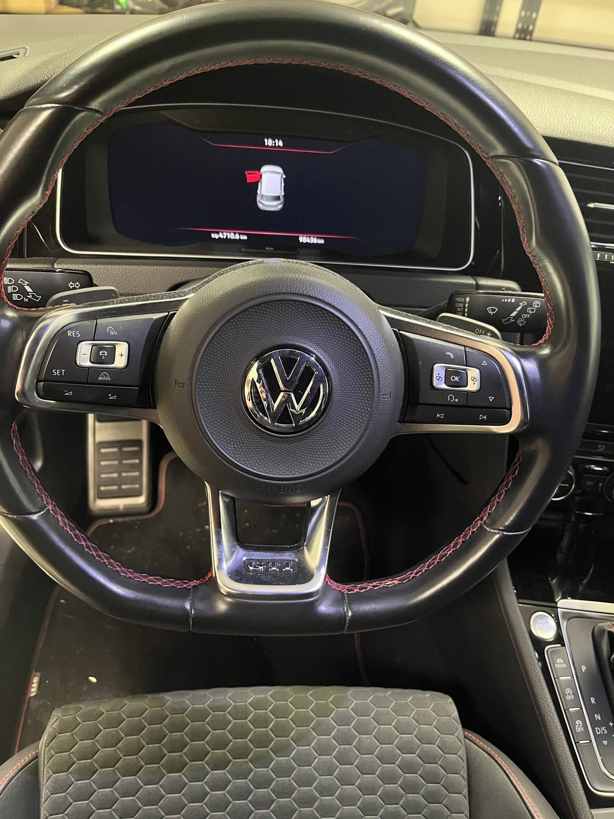 Volkswagen Golf, GTI 7.5 PERFORMANCE/DSG/DPH - fotka 4
