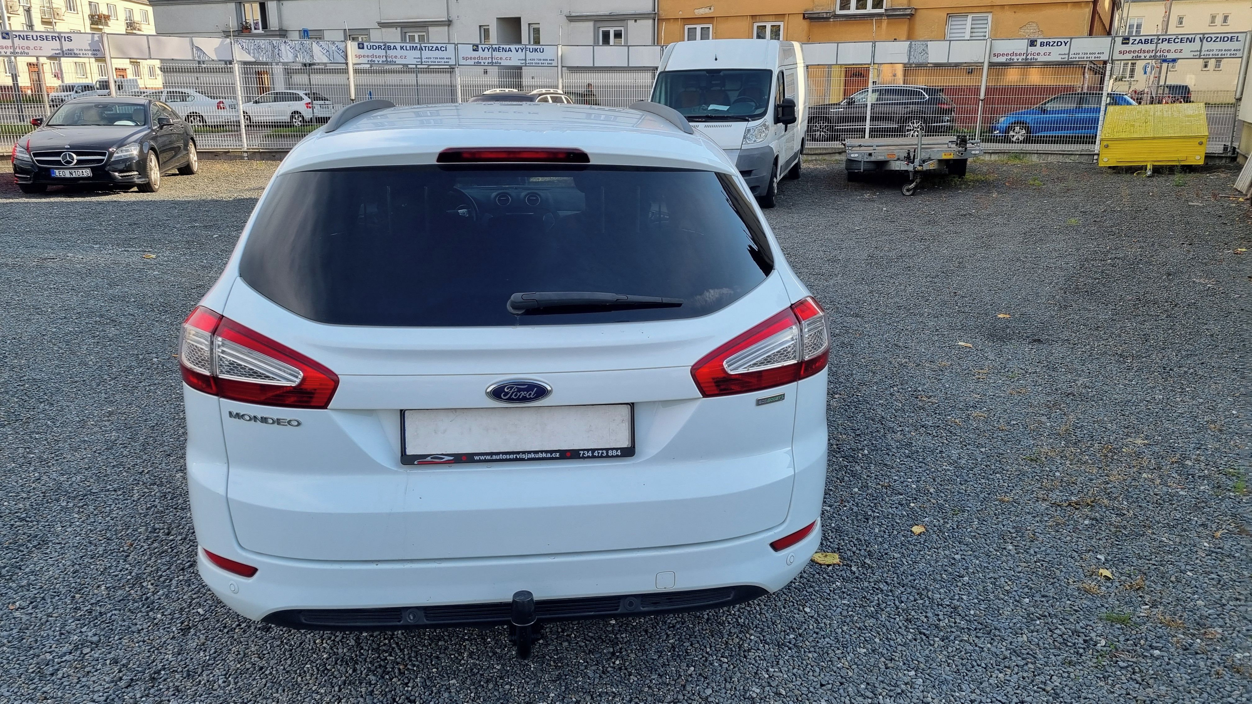 Ford Mondeo, 1.6i 118kw Top!! - fotka 6
