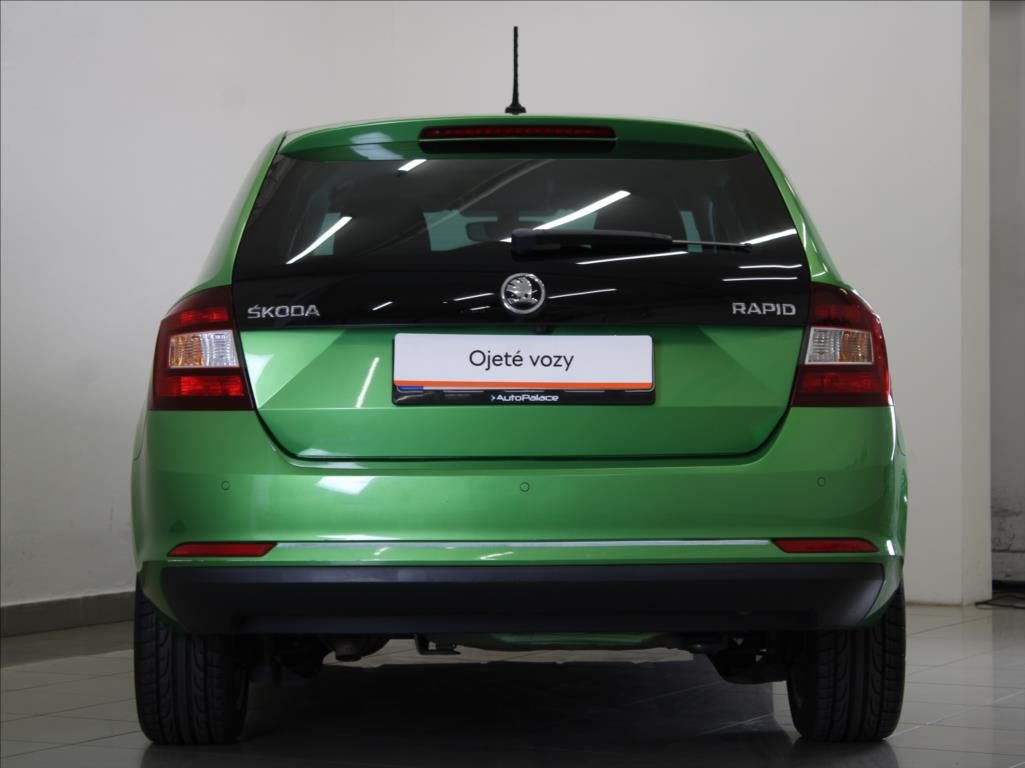 Škoda Rapid, 1,2 TSi 81kW Style+ 37tkm! 1.m - fotka 4