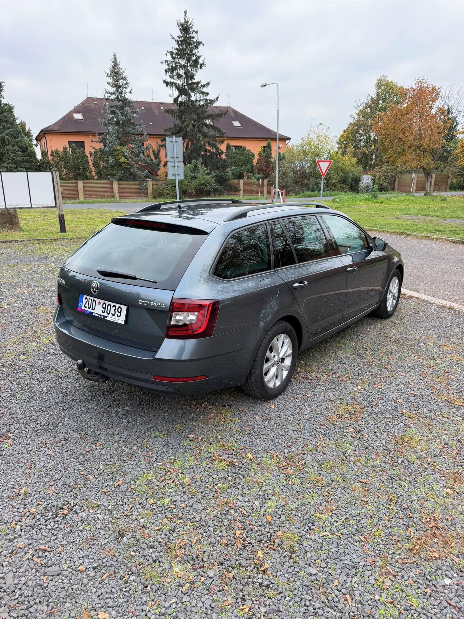 Škoda Octavia, Škoda Octavia 3 1.0 TSI - fotka 4