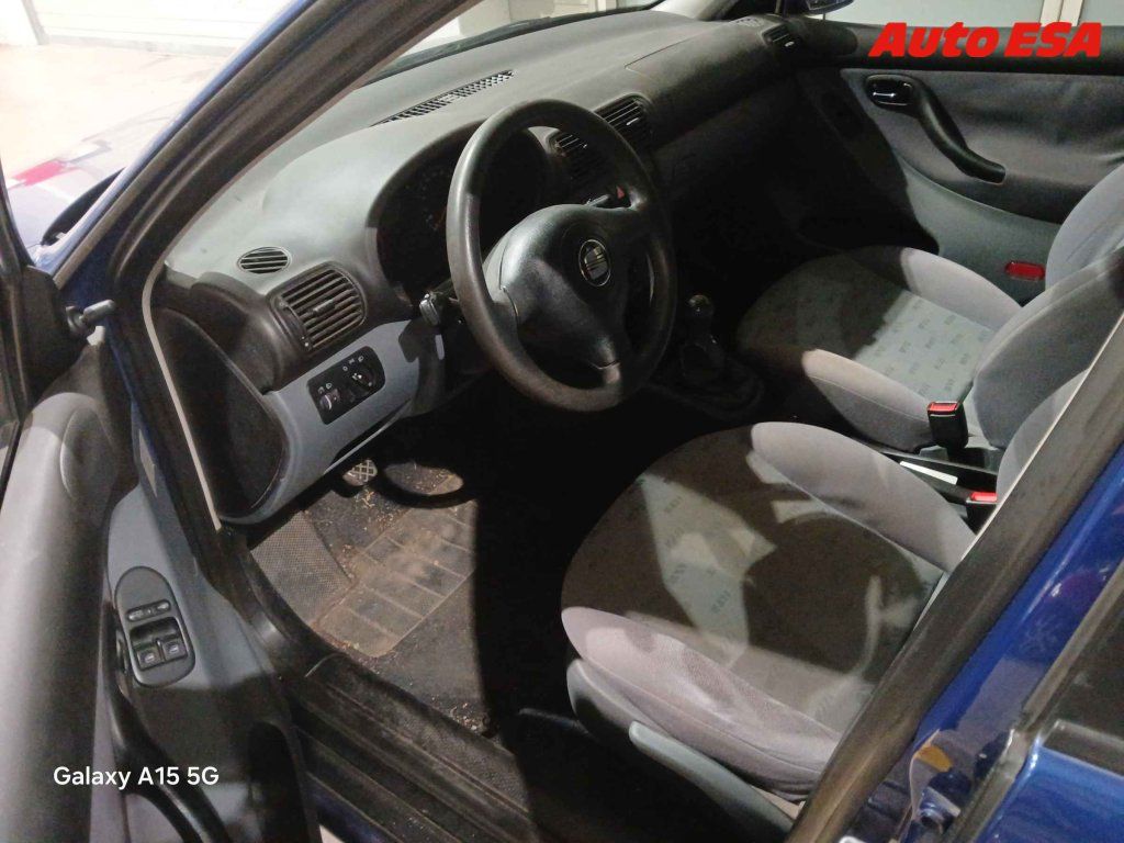 Seat Leon, 1.6. - fotka 3