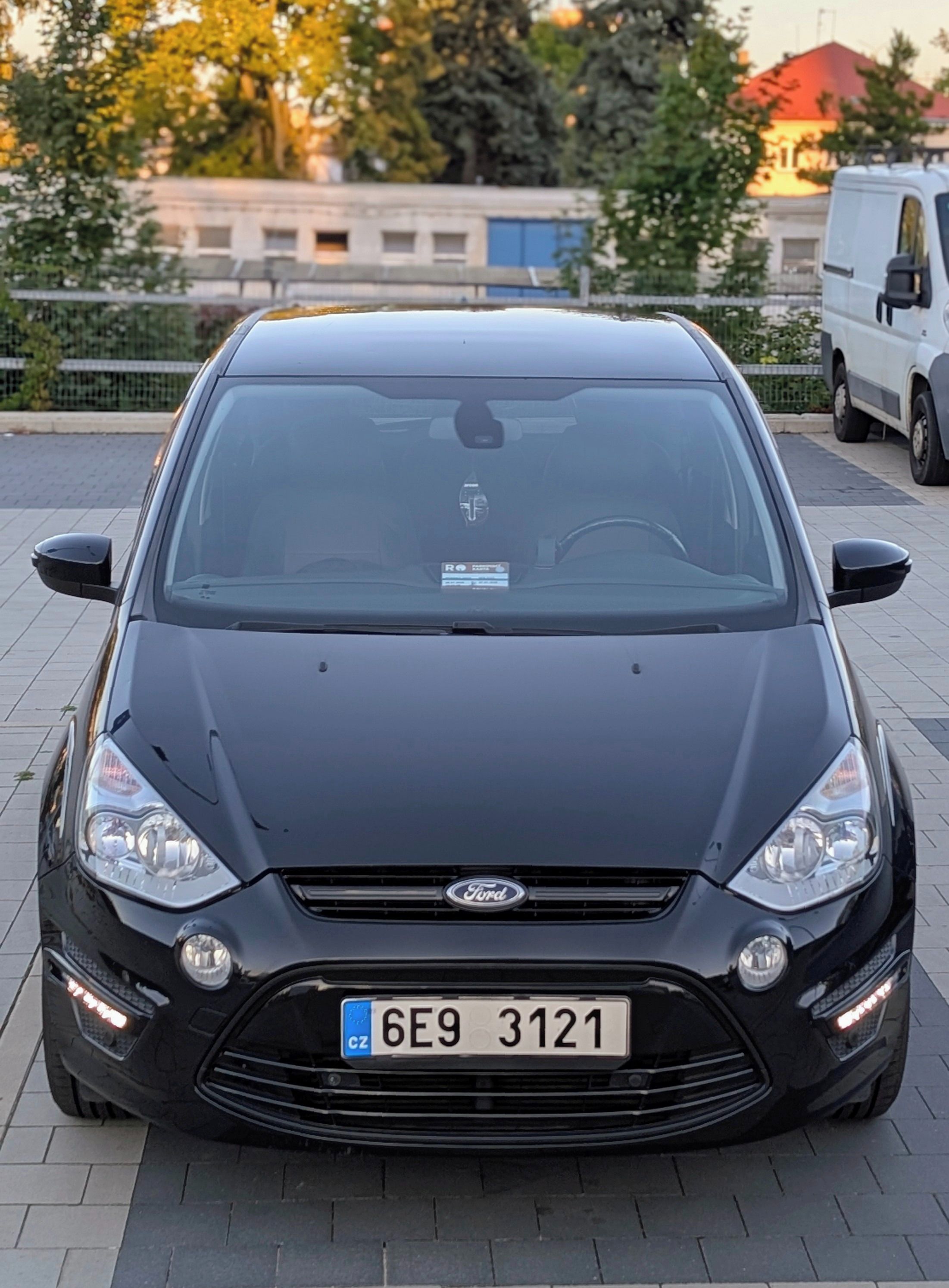 Ford S-MAX, 1.6 TDI Servisováno - fotka 3