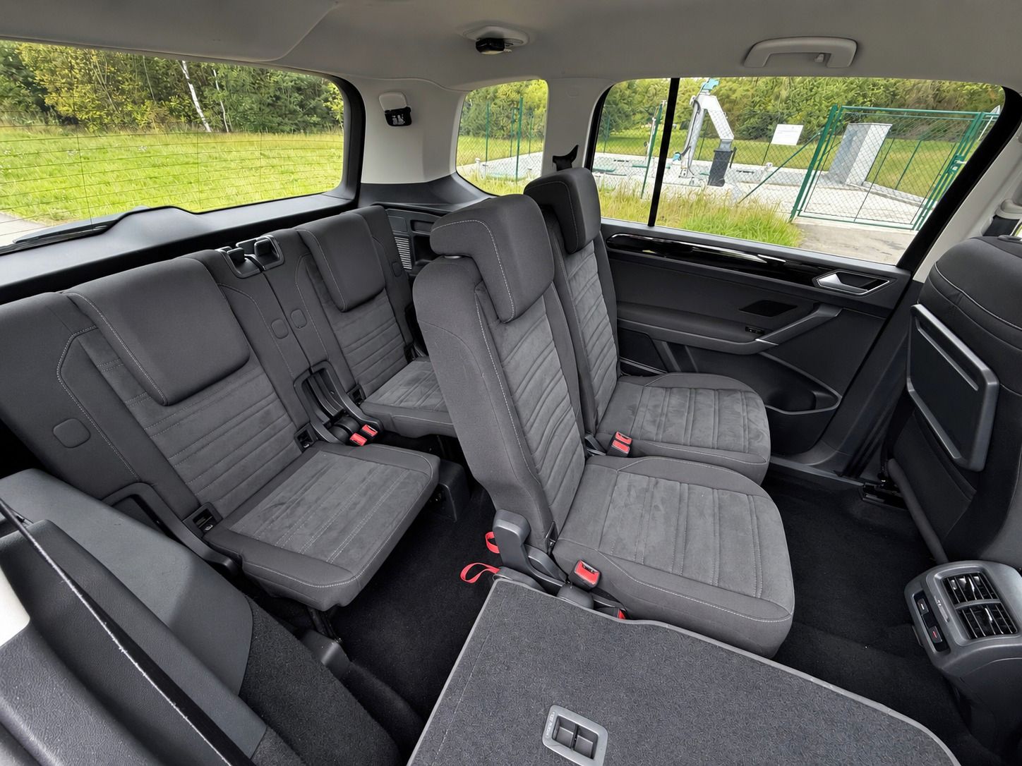 Volkswagen Touran, 1.4 TSI 110kW DSG Serviska - fotka 6