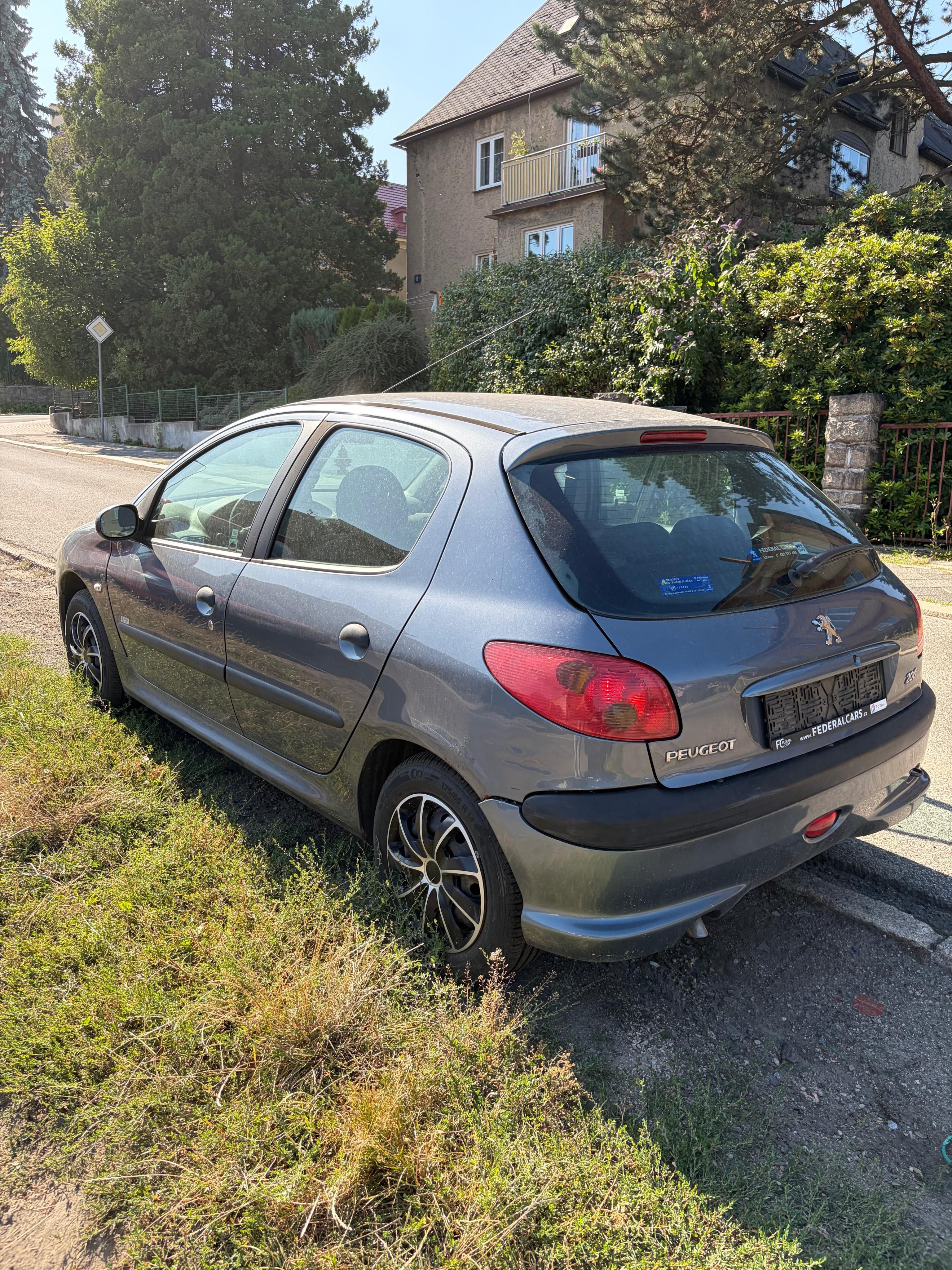 Peugeot 206 - fotka 3