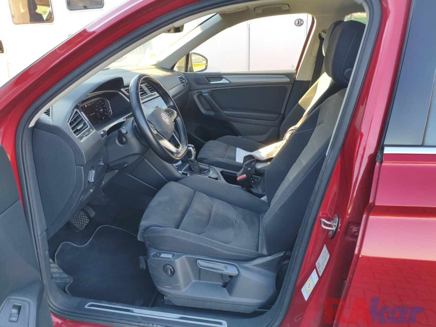 Volkswagen Tiguan, Elegance 2,0 TDI 4Motion - fotka 6
