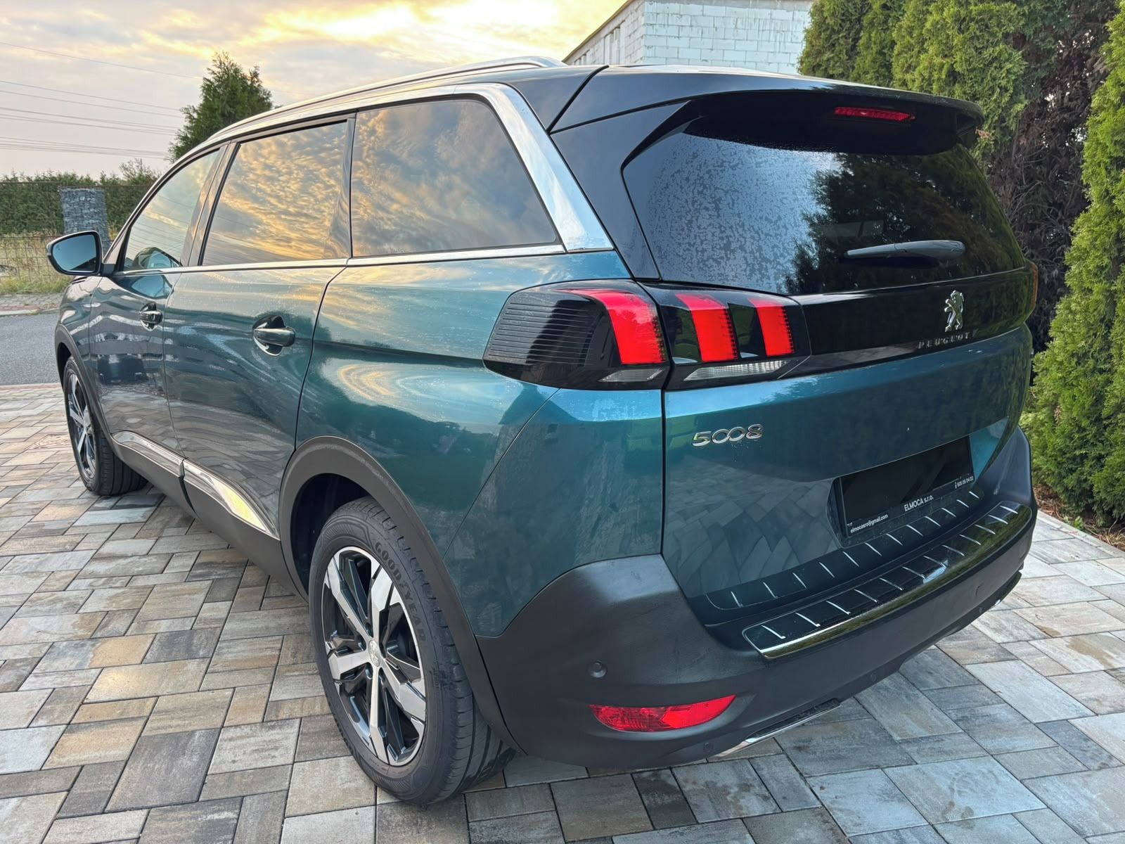 Peugeot 5008, 2,0HDi MAN GT-line-plný servis - fotka 6