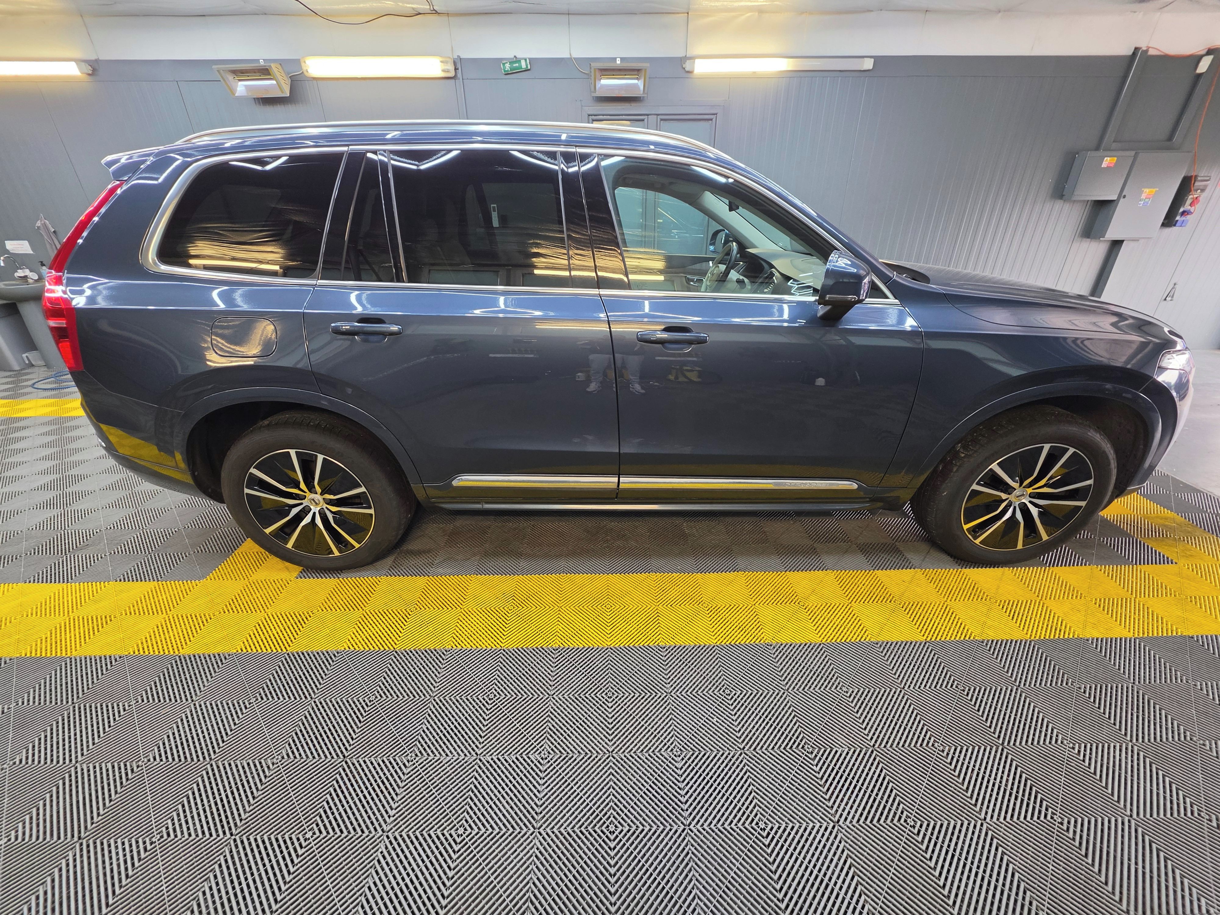 Volvo XC90 - fotka 5