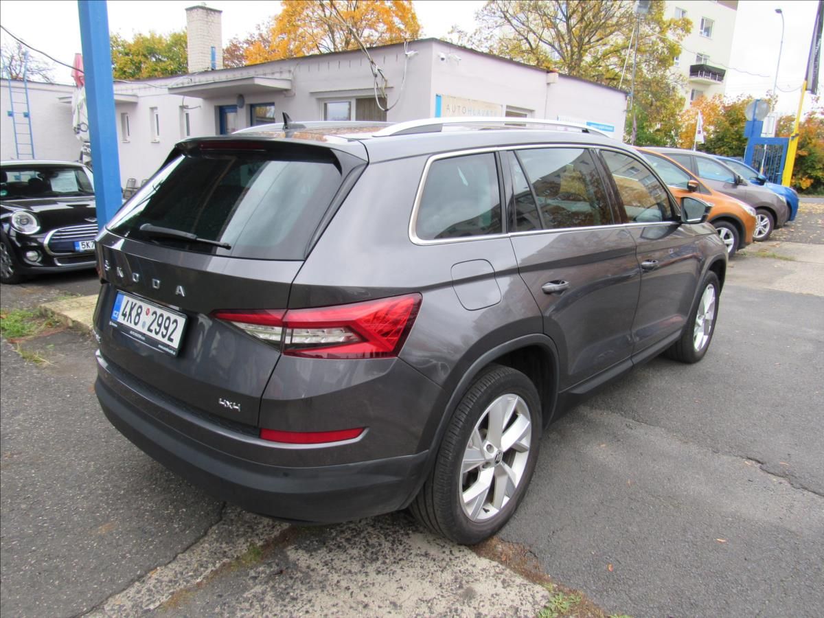 Škoda Kodiaq, 2,0 TDI 110kW DSG 4x4 Style - fotka 6