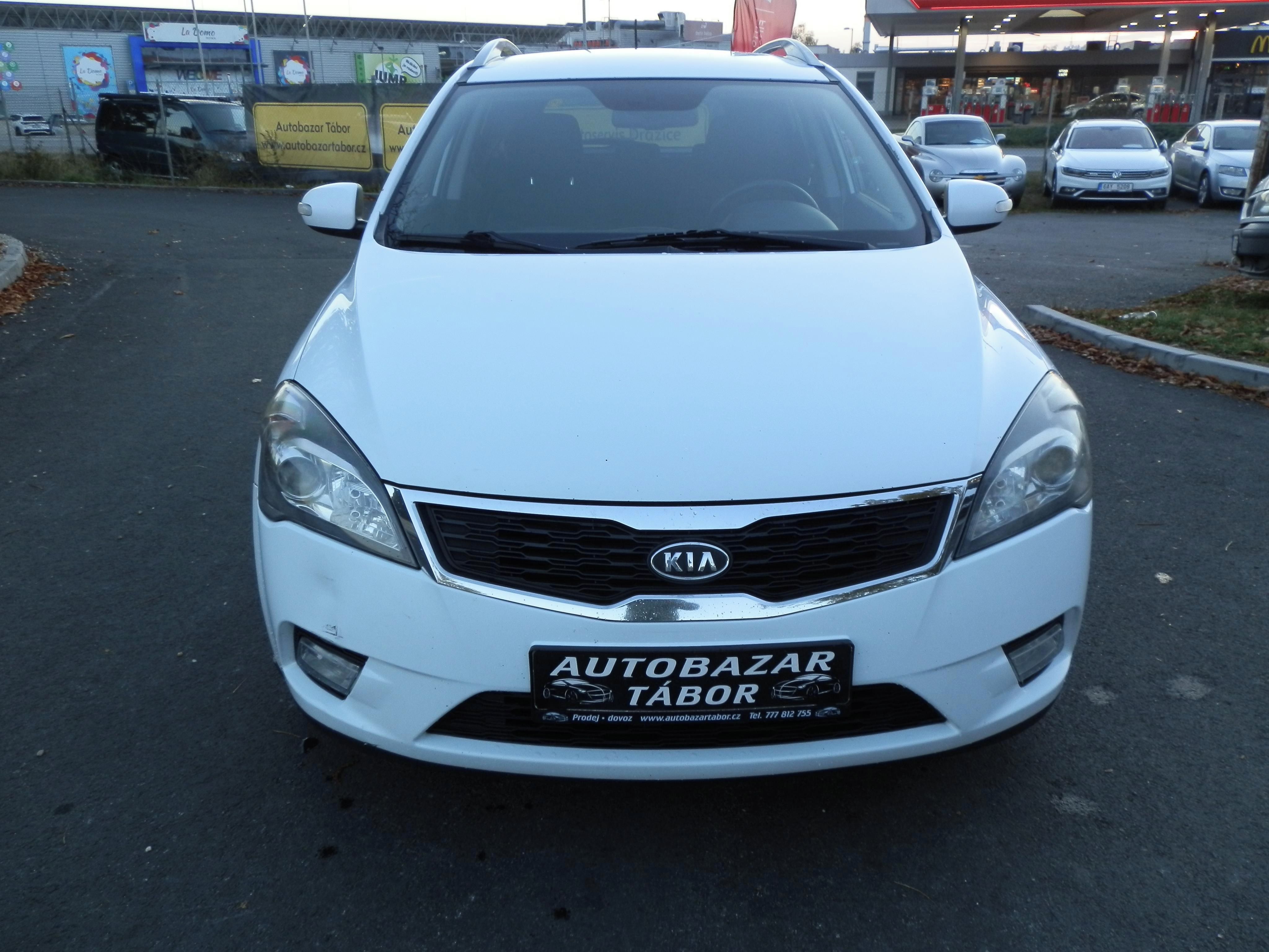 Kia Cee´d, 1,6 LPG - nová STK - fotka 2