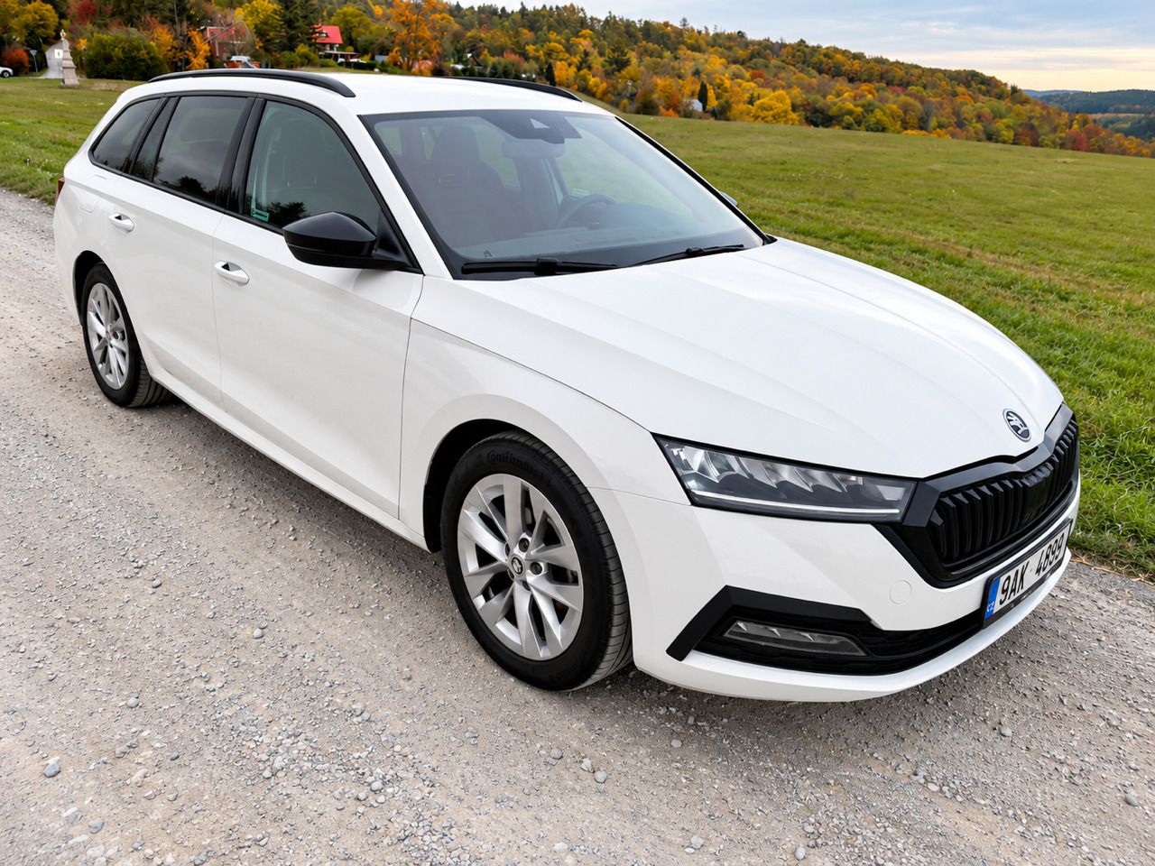 Škoda Octavia, 2.0TDI STYLE+ NEZ. TOP. LED ČR - fotka 2