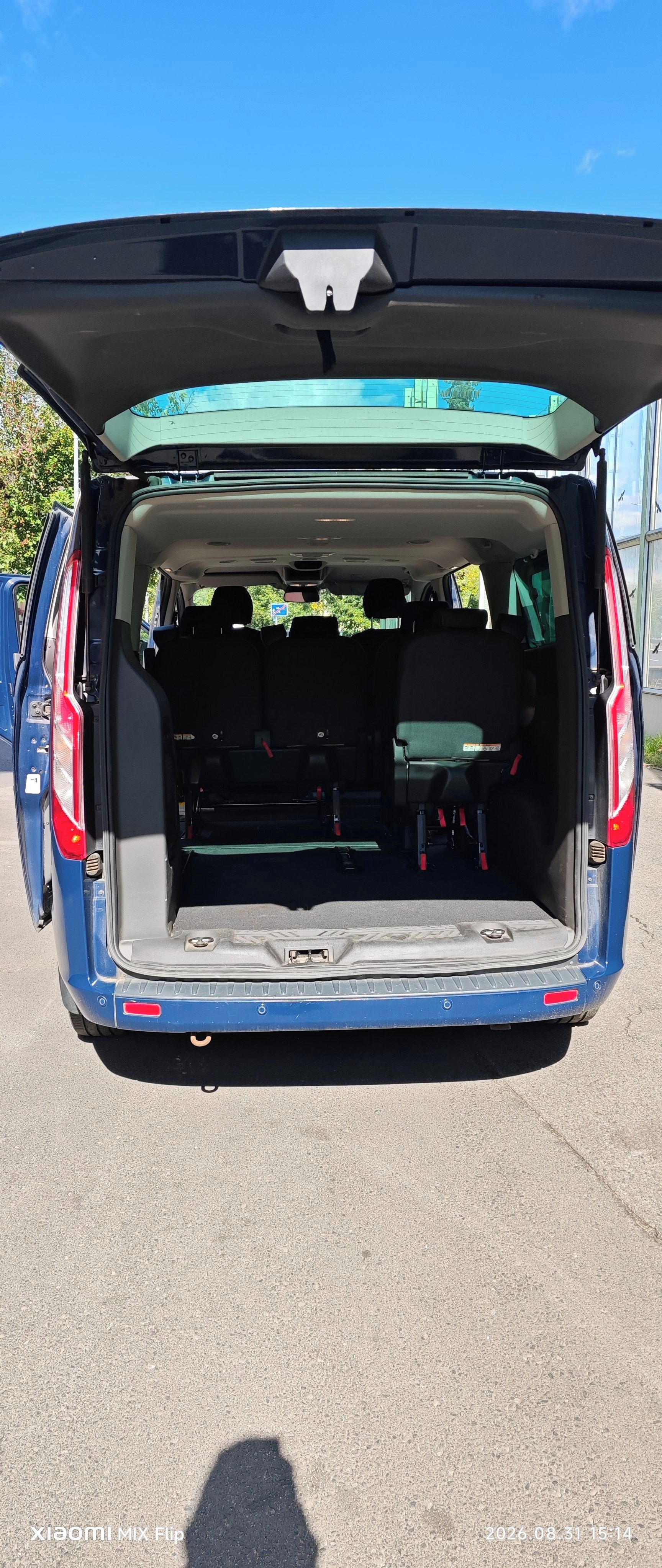 Ford Tourneo Custom, 2,0 TDCI - servis nepravidelně - fotka 5