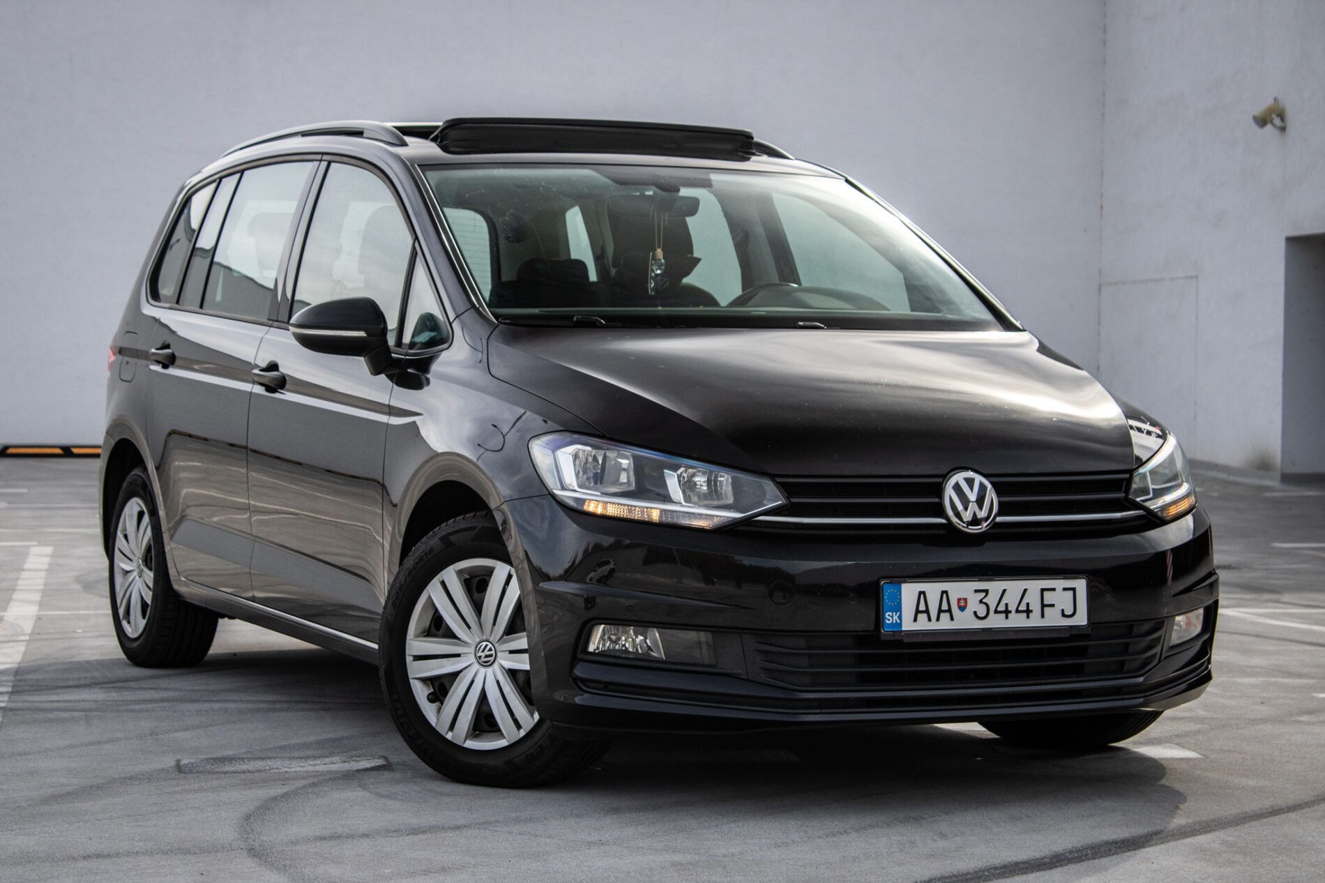 Volkswagen Touran - fotka 3