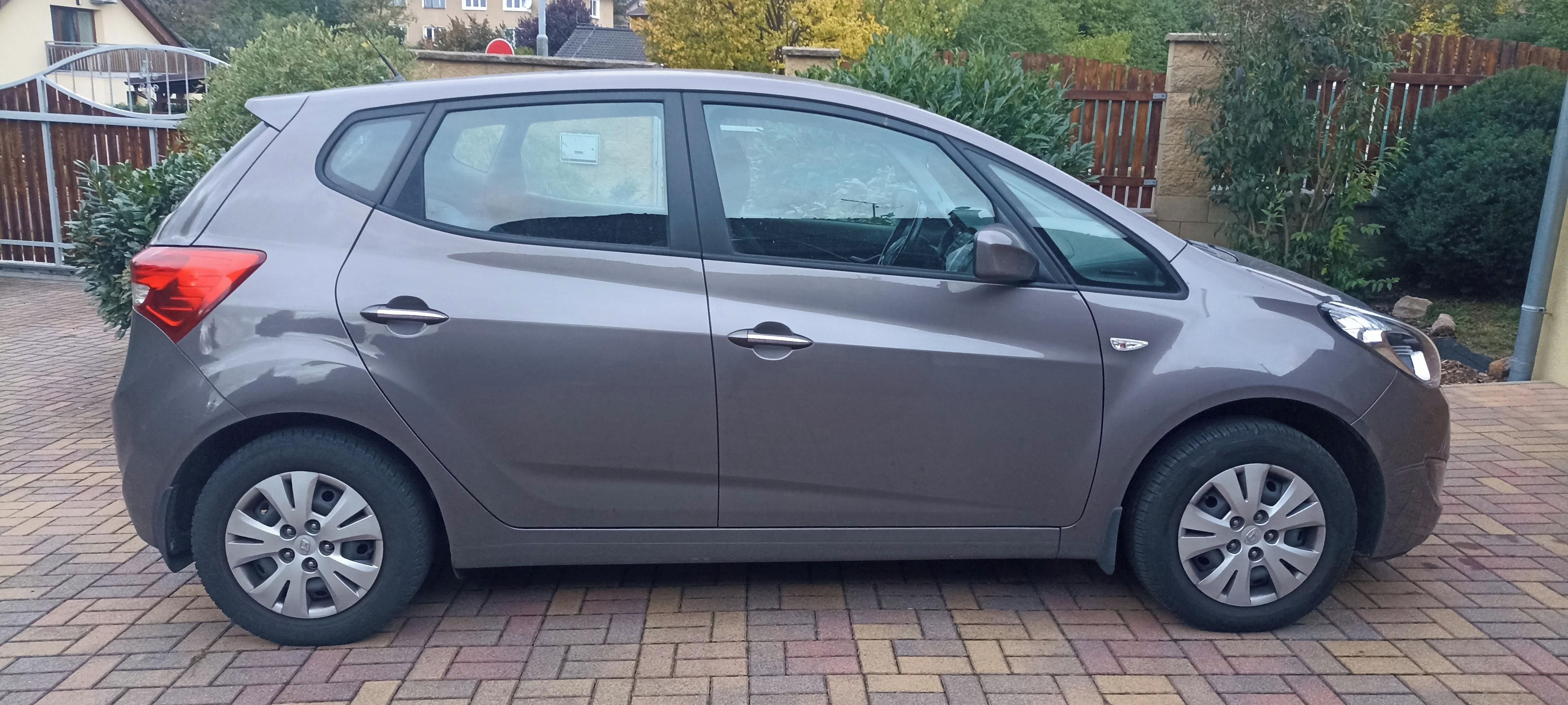 Hyundai ix20, Hyundai ix20 1.4, 66kW, manuál - fotka 2