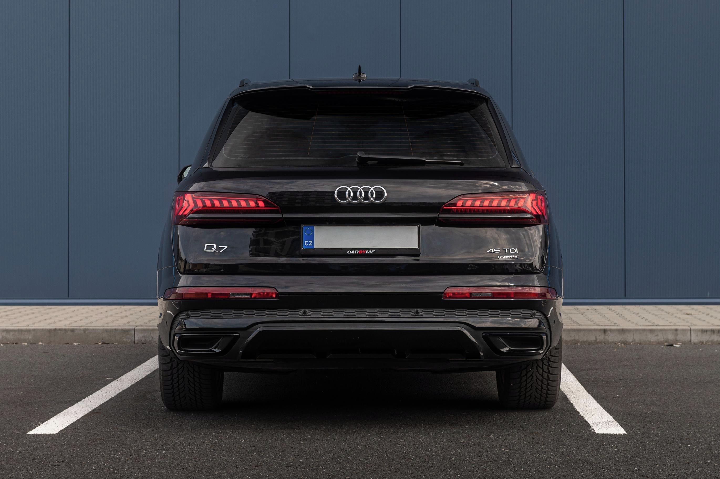Audi Q7, AUDI 45 TDI, S-line - fotka 4