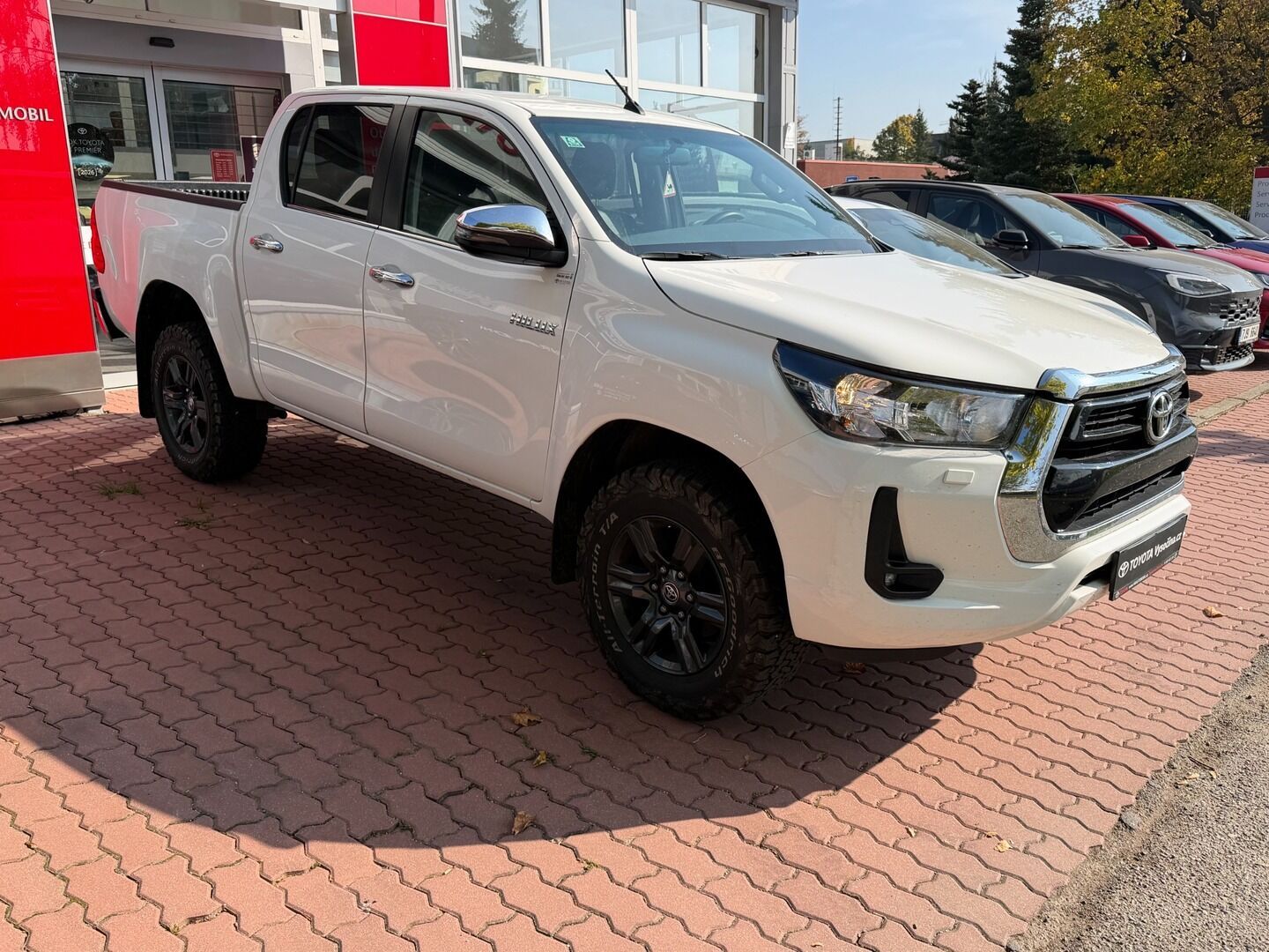 Toyota Hilux, 4D  Double Cab - 2.8L Diesel - - fotka 3