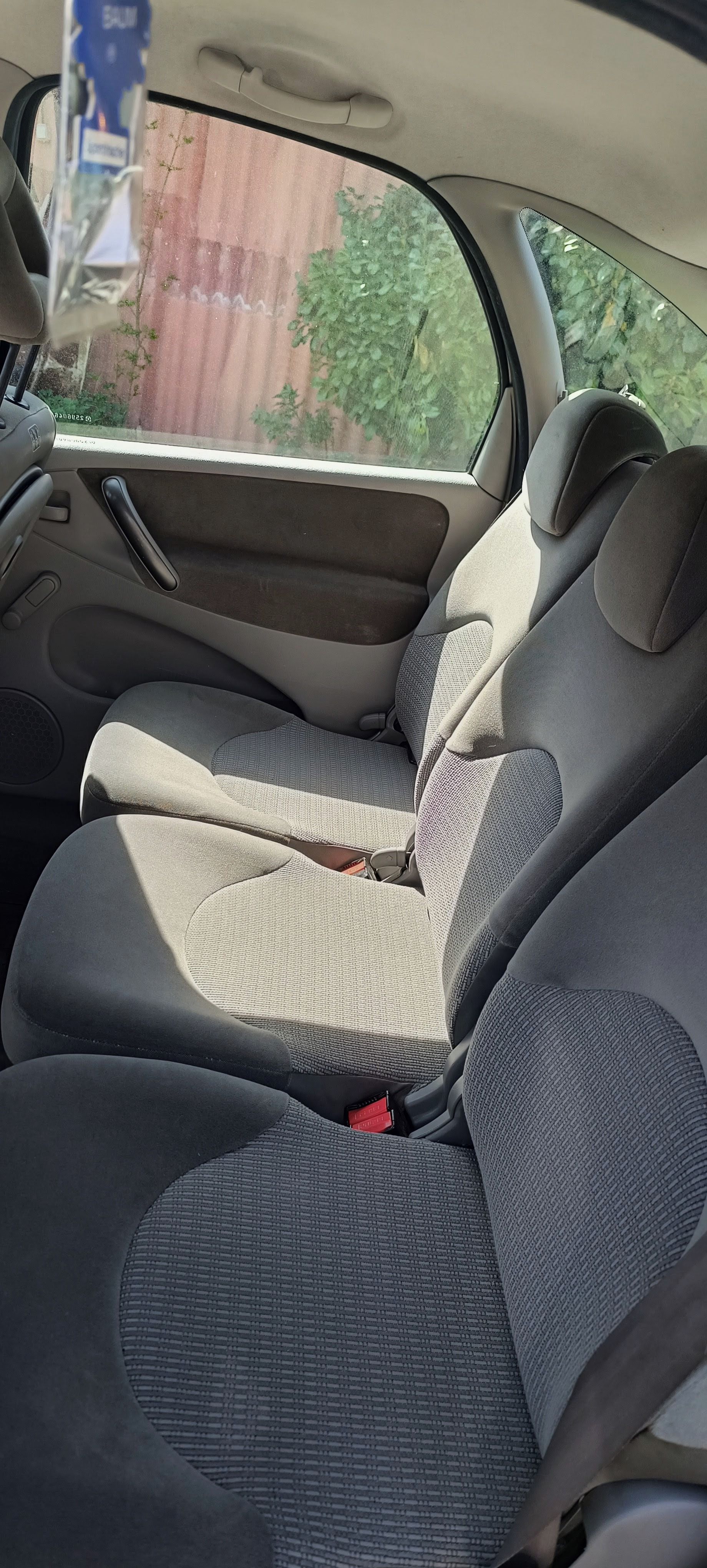 Citroën Xsara Picasso, Citroen Xsara Picasso 1.6,80kW - fotka 5