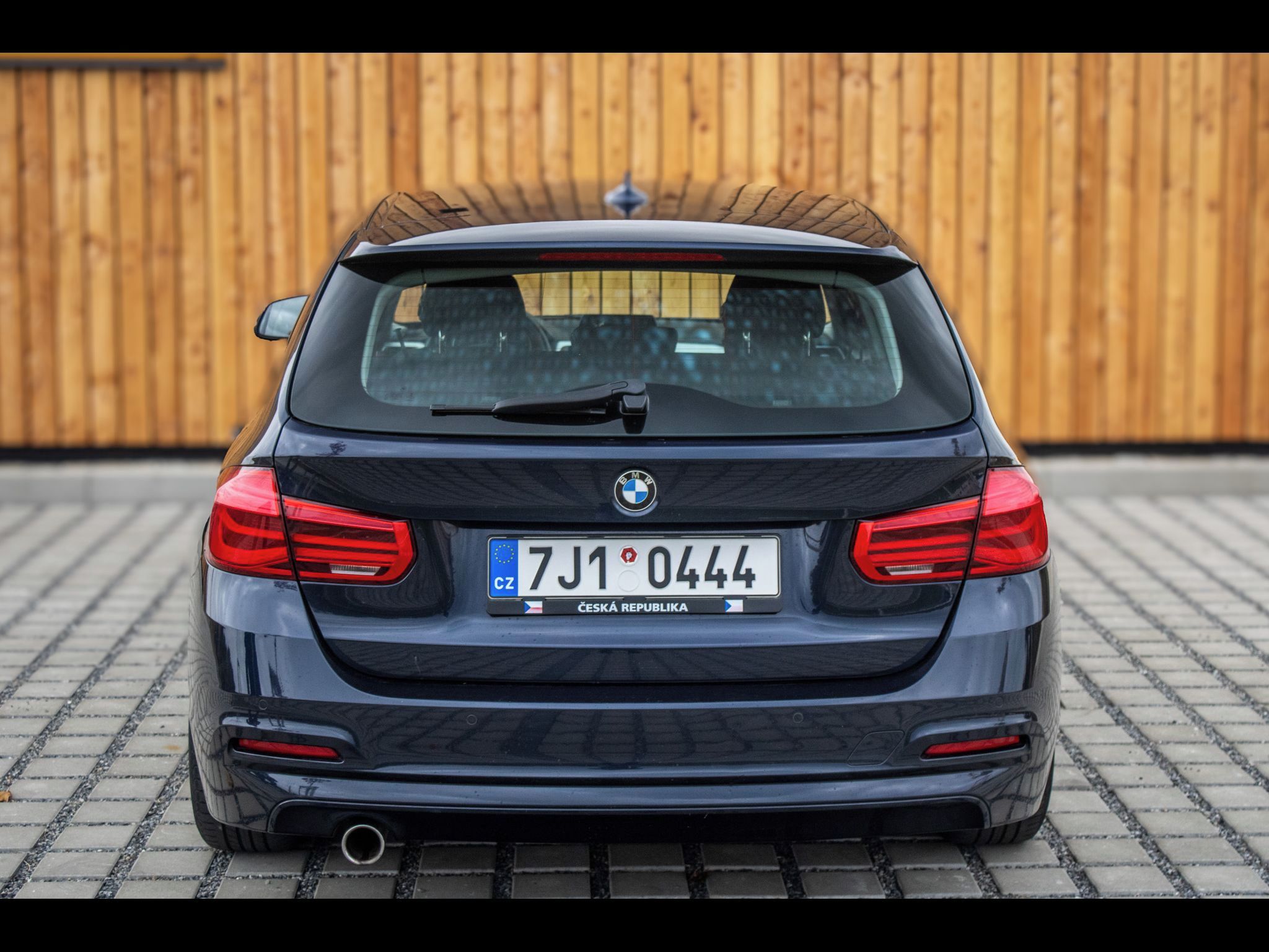 BMW Řada 3 - fotka 6