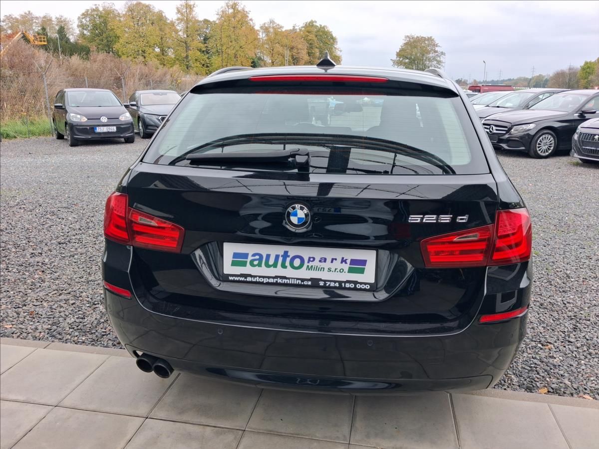 BMW Řada 5, 2,0 525D, 160 kw - fotka 6