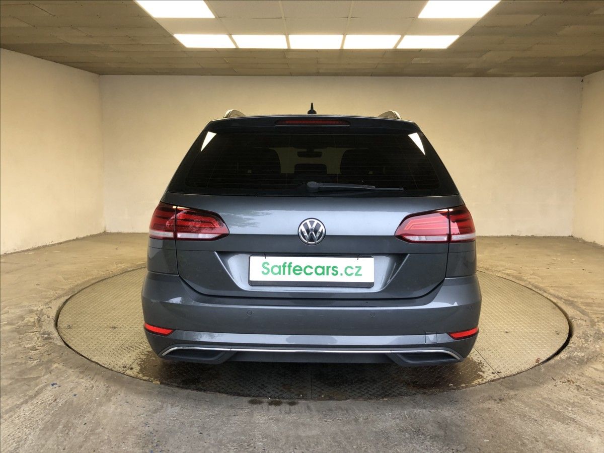 Volkswagen Golf, 1,6 TDI DSG - fotka 6