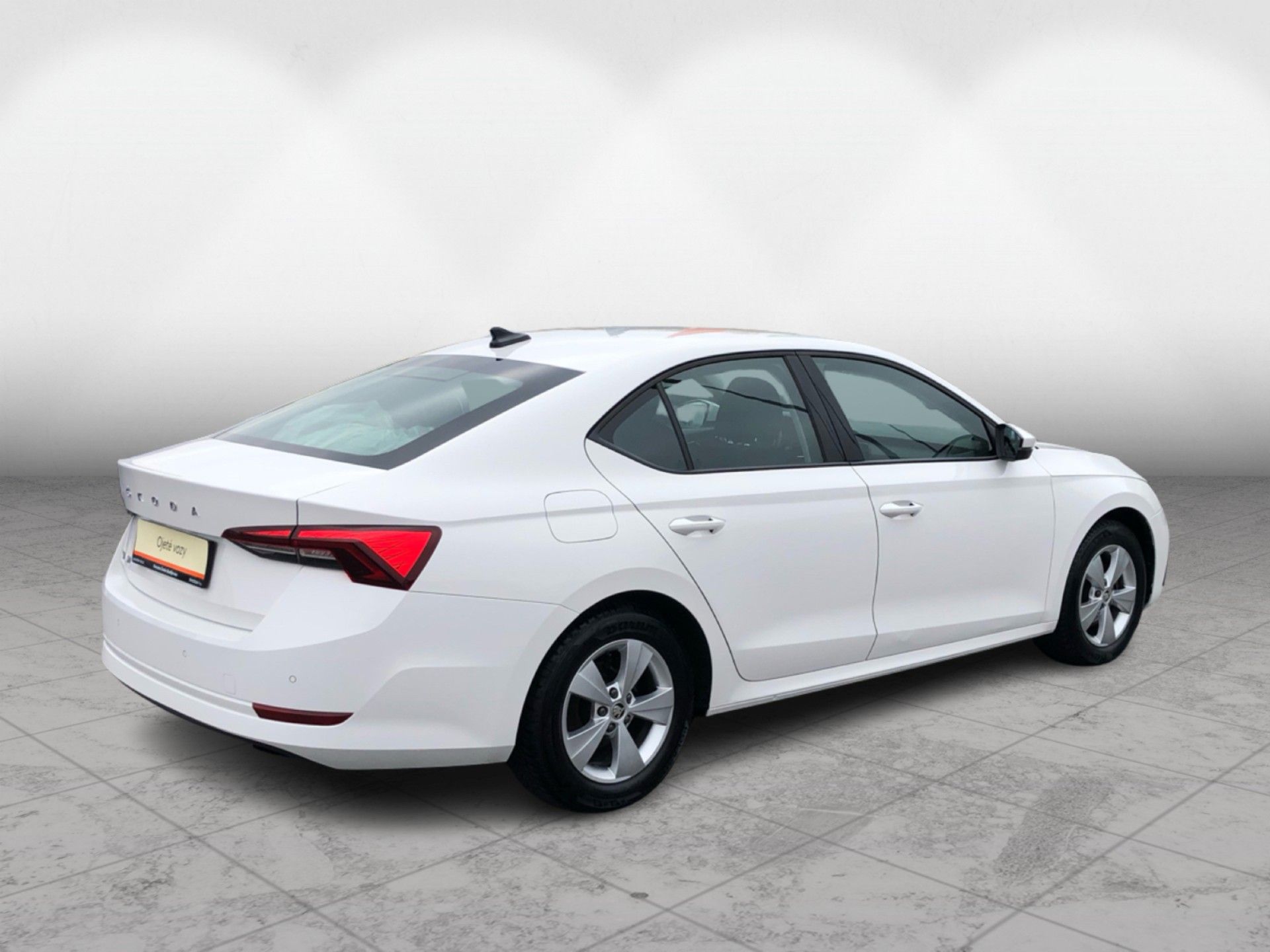 Škoda Octavia, 2,0TDi 85kW AMBITION PLUS - fotka 2