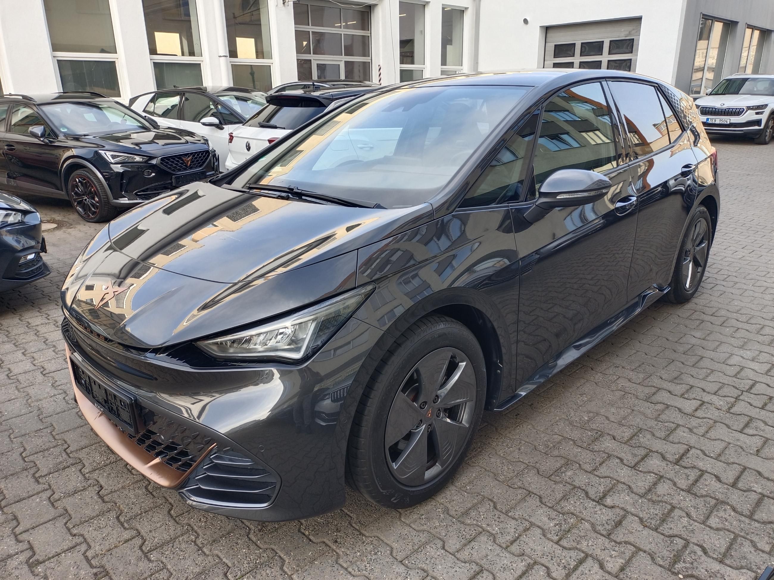 Cupra Born, Born 150kW / ALU 18'' - fotka 4