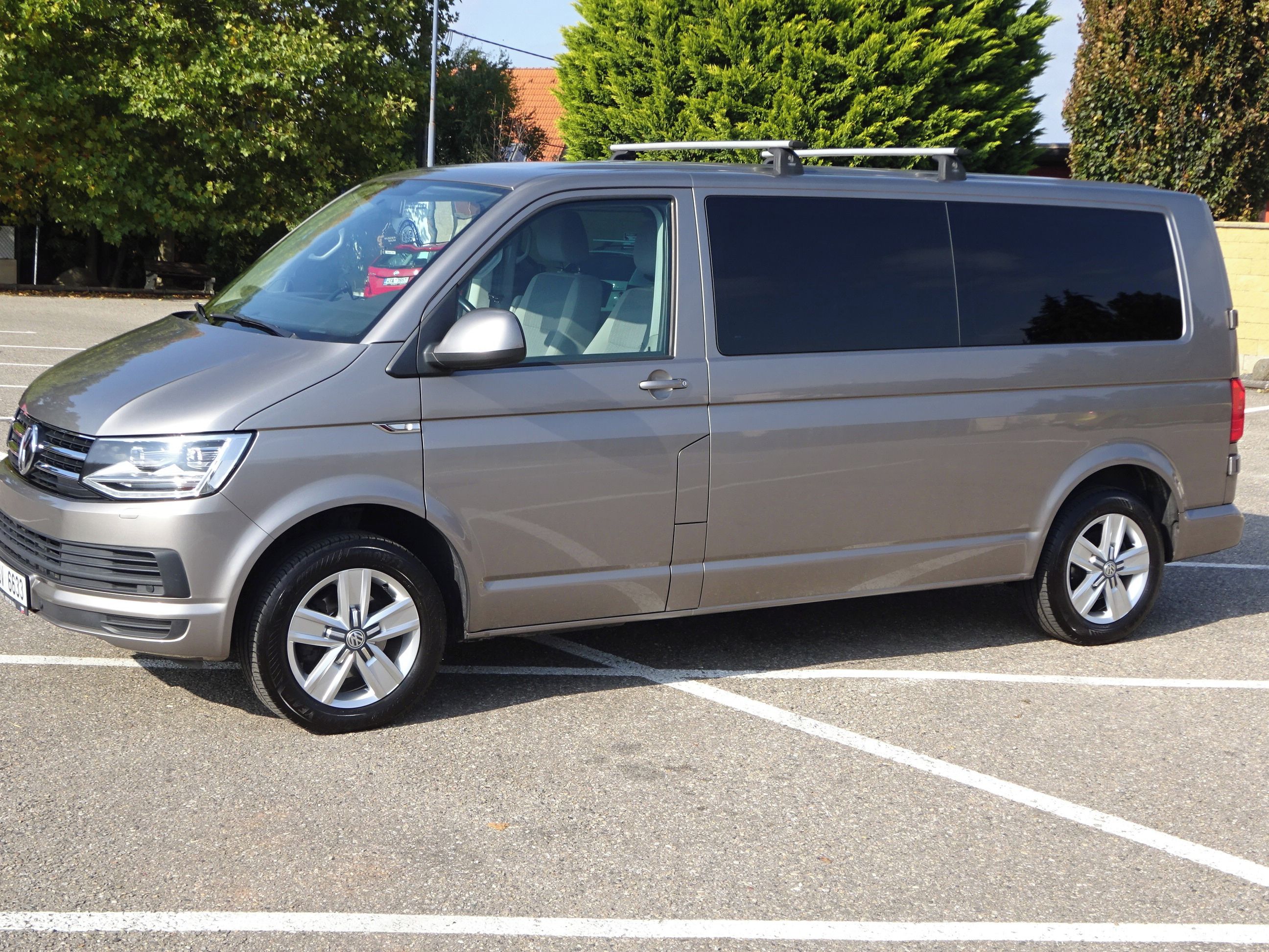 Volkswagen Caravelle, 2.0 TDI (110 KW) 1.Majitel DPH - fotka 3