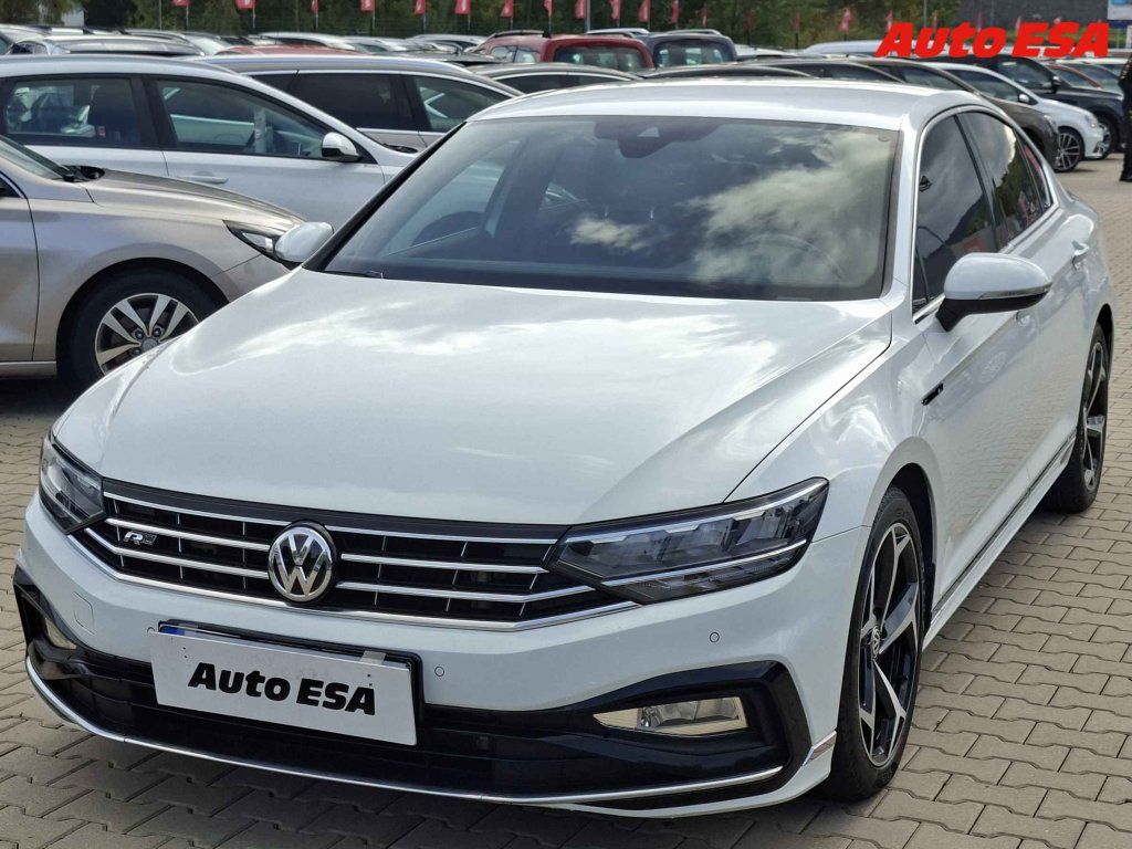 Volkswagen Passat, 2.0TDi,ČR,DSG,LED,kamera - fotka 3