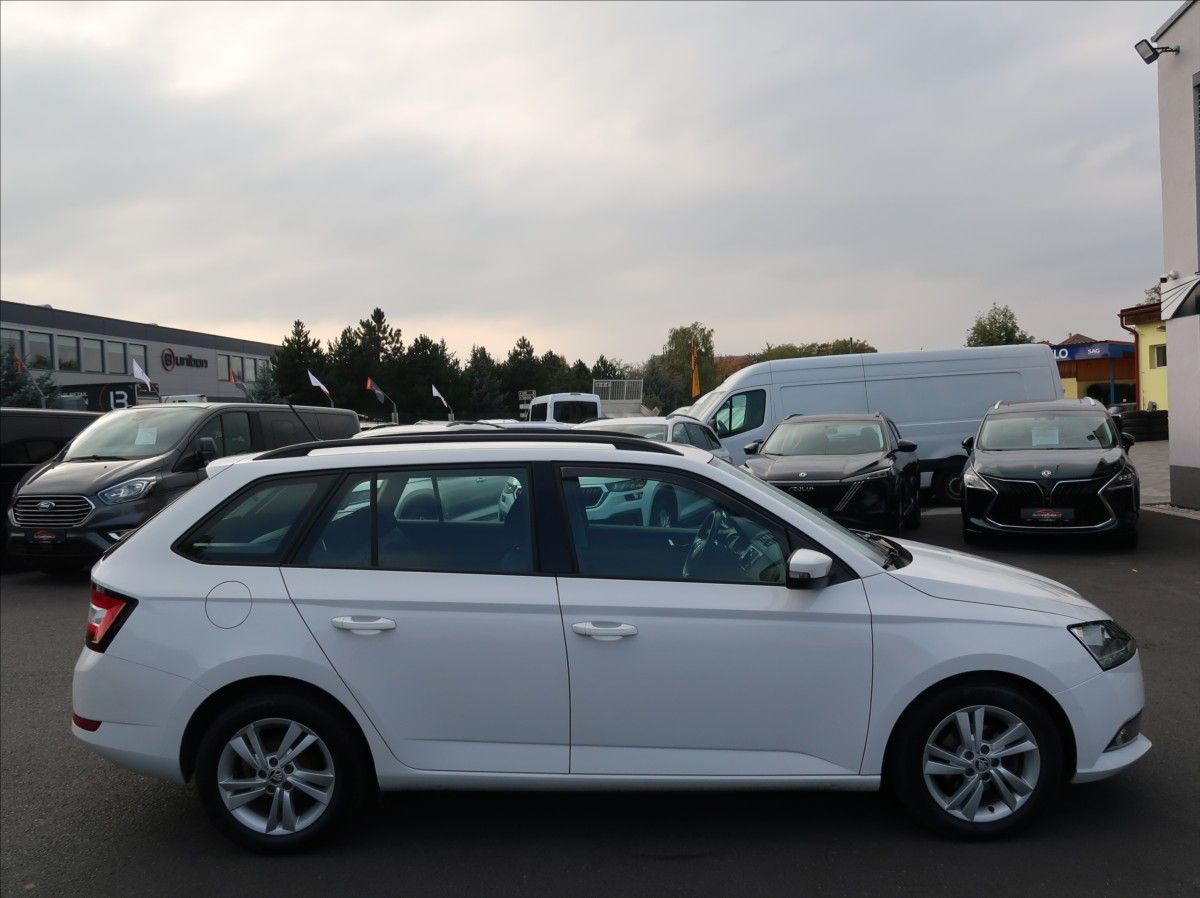 Škoda Fabia, 1,0 TSi,70kW,1majČR,Serv.k,DPH - fotka 6