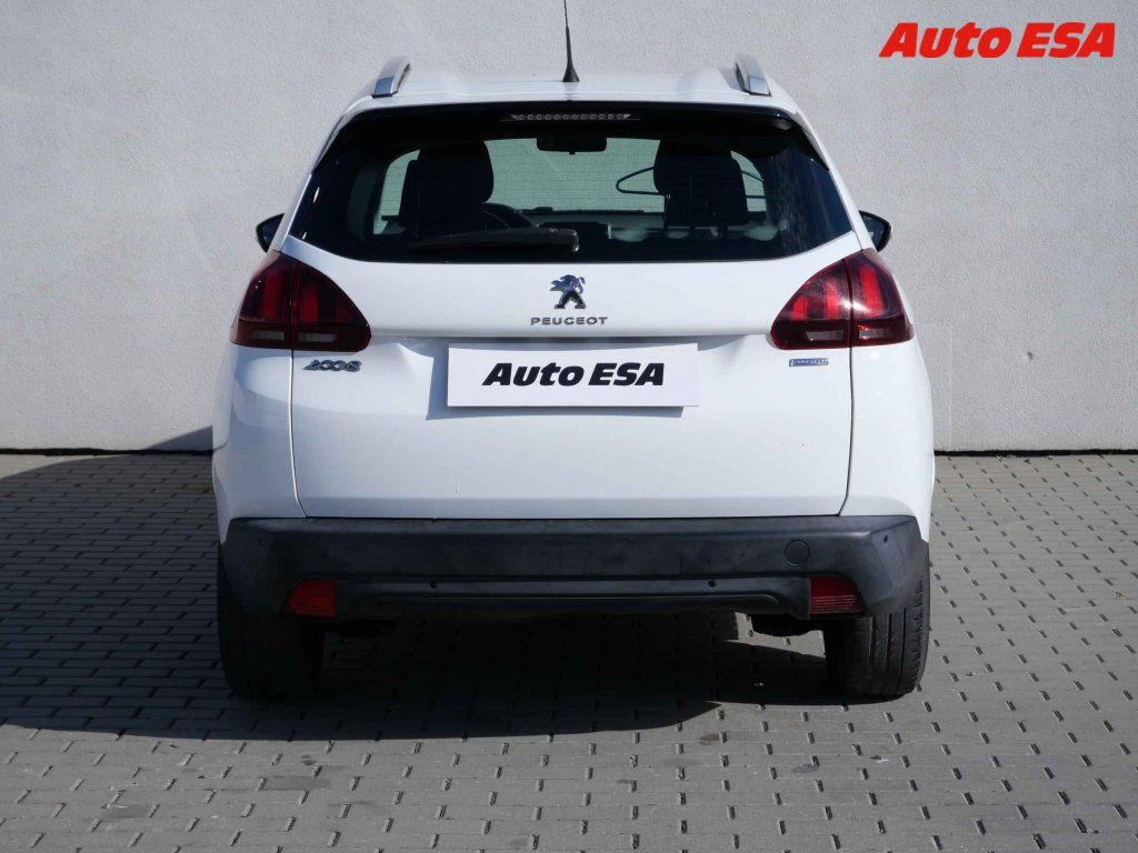 Peugeot 2008, 1.2 PT,ČR,Active - fotka 5