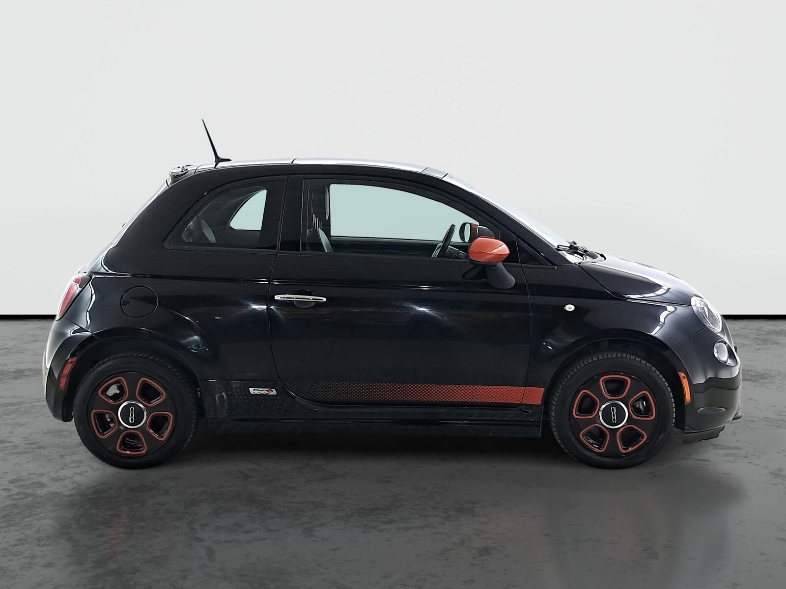 Fiat 500E, 24 kWh, Automat - fotka 6