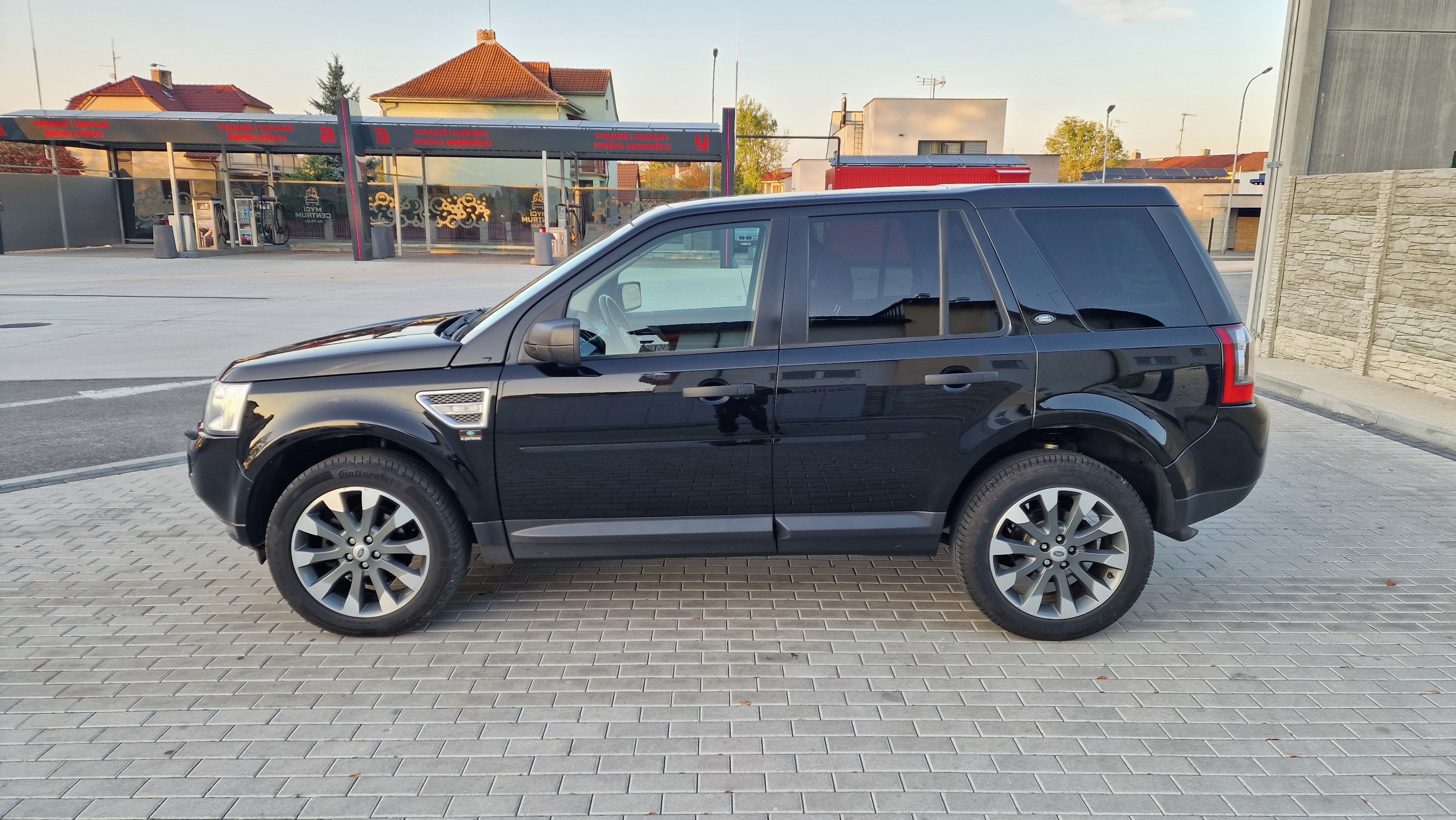 Land Rover Freelander, 2,2TD4 - VYJÍMEČNÝ STAV ! - fotka 5